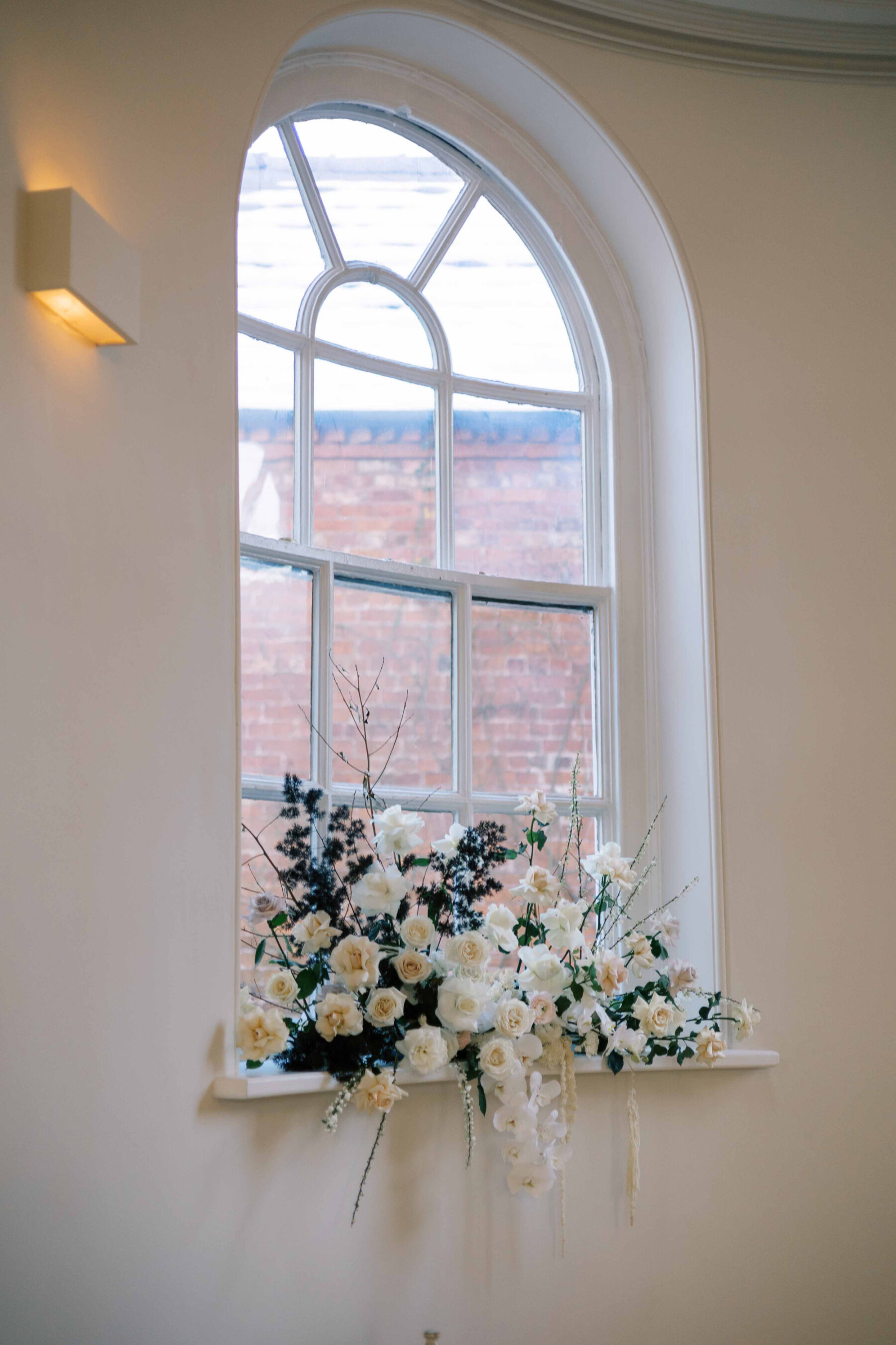 Suzanne Neville Glamour for a Classy & Romantic Winter Wedding at Iscoyd Park 6 Iscoyd Park Winter Wedding 5