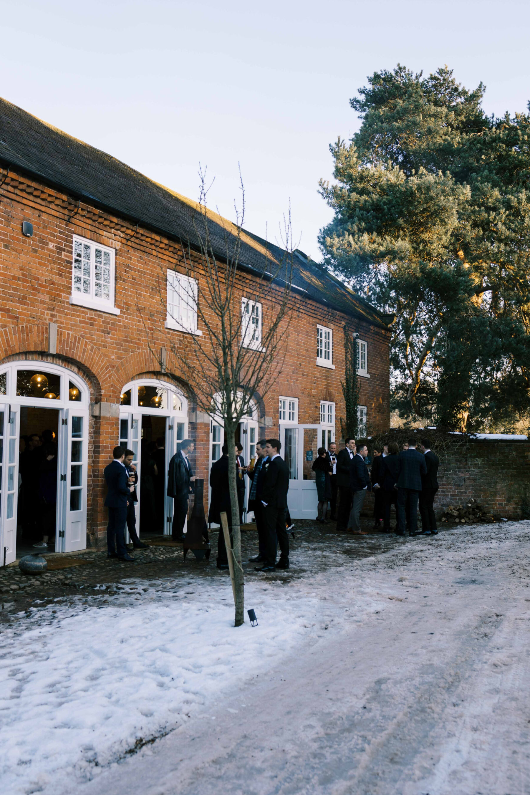Suzanne Neville Glamour for a Classy & Romantic Winter Wedding at Iscoyd Park 30 Iscoyd Park Winter Wedding 69