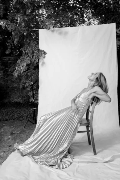 Philip White - Luxury wedding guest portraits