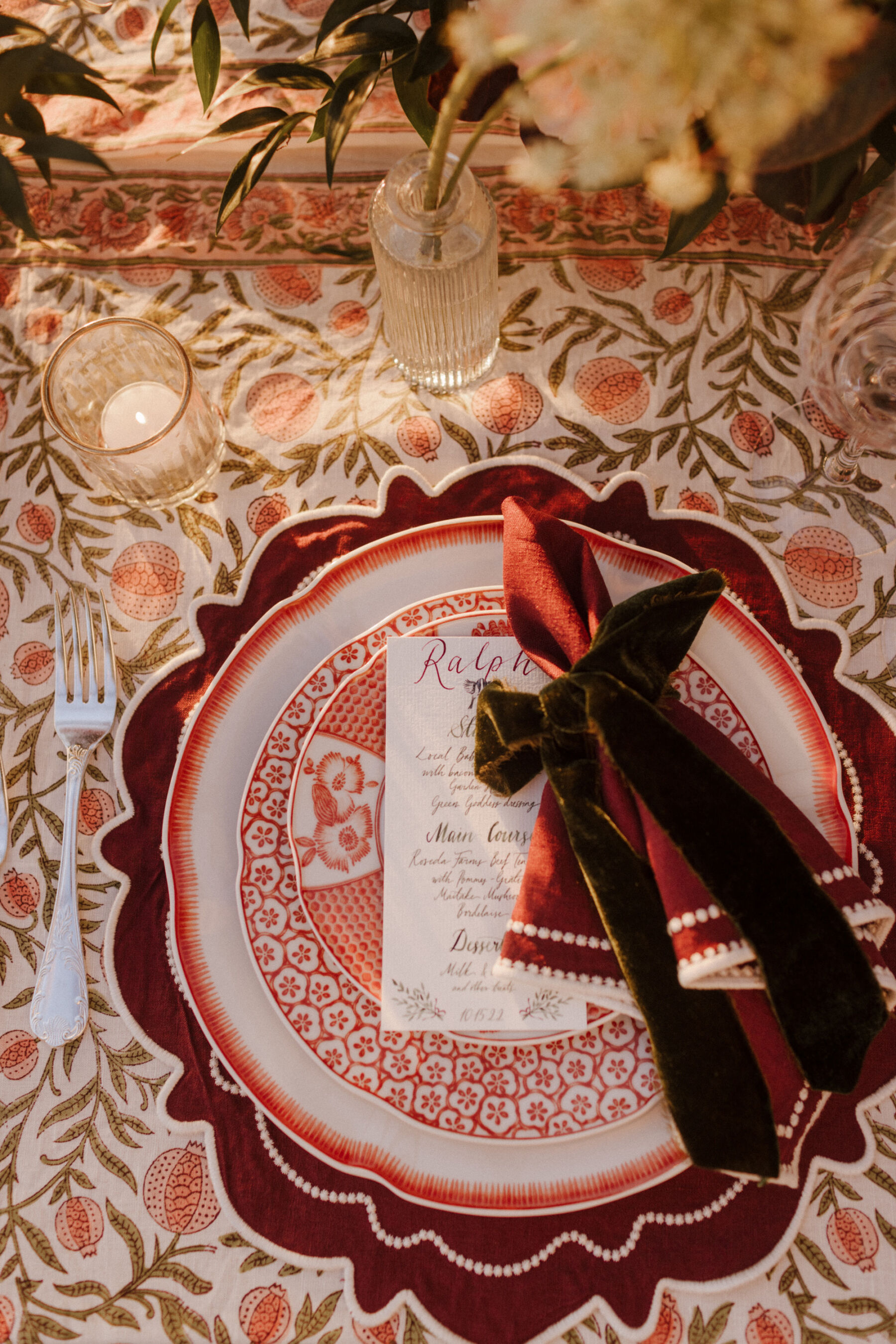 Katie in Sally Bean Couture for her American Wedding Inspired by the Whimsical English Countryside 48 Pretty red pattered plates at a wedding reception