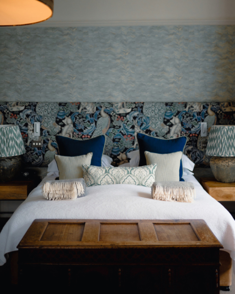 Hampton Manor: A Modern, Reimagined & Wildly Romantic Wedding Venue