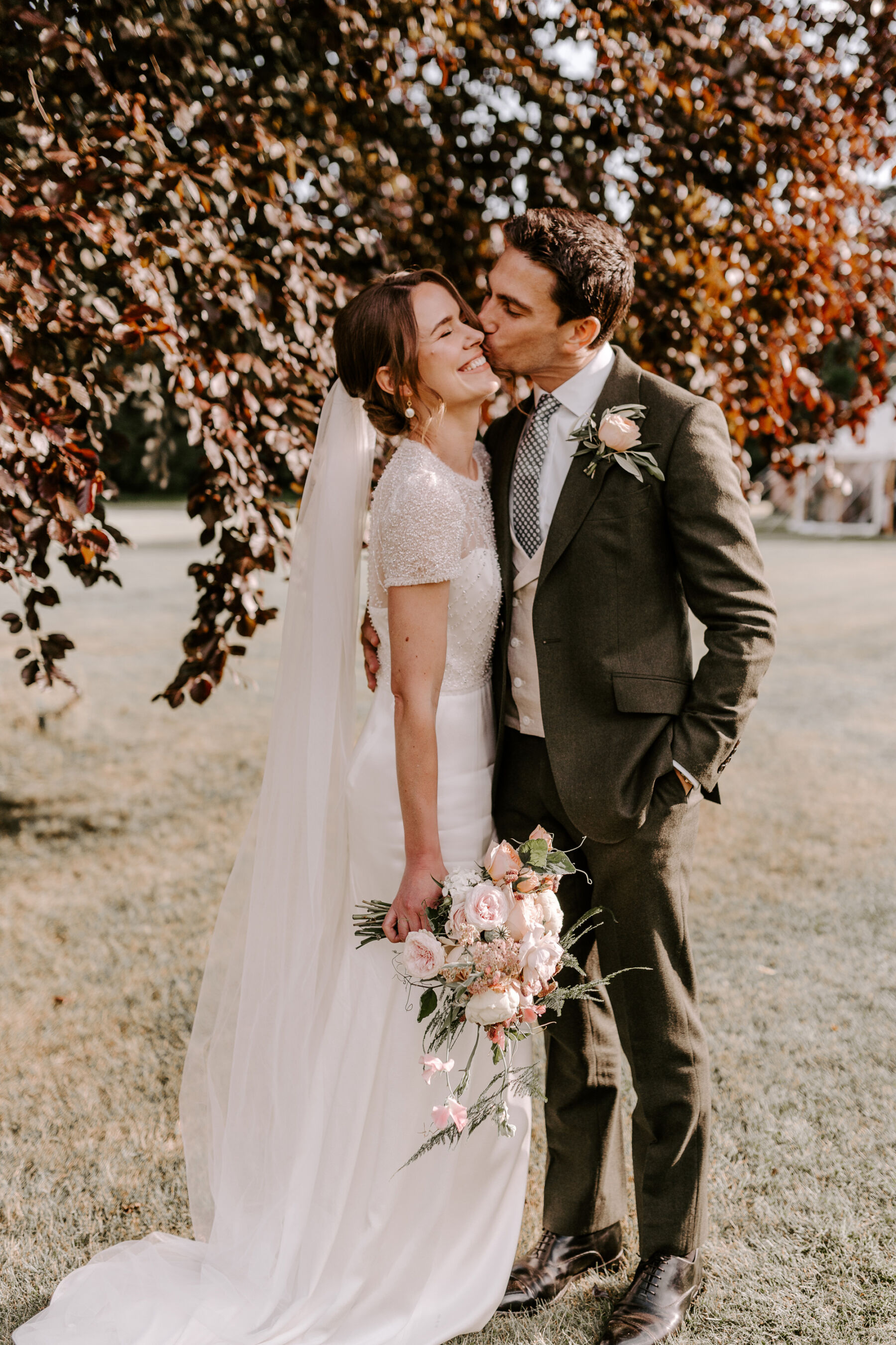 Jenny Packham bride Burtonfields Hall Wedding 122