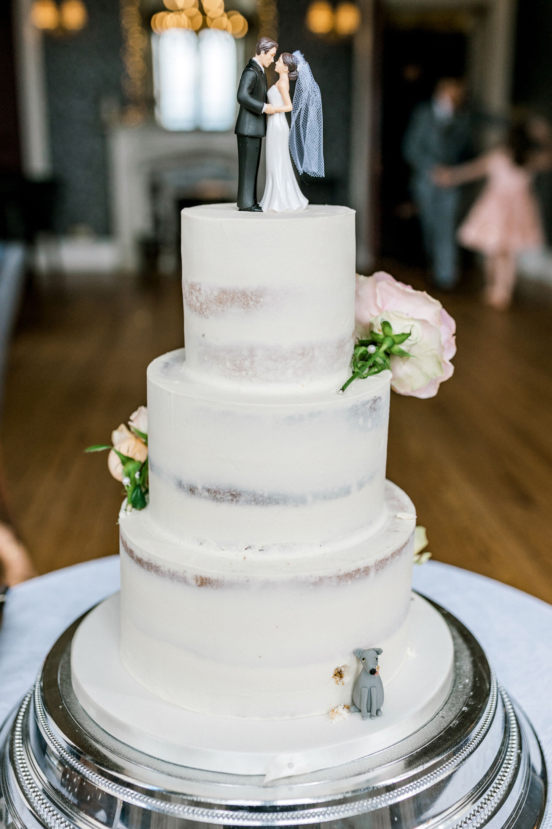 Pronovias Glamour for an Elegant Scottish Countryside Wedding at Ross Priory 33 Ross Priory Wedding Pronovias 24