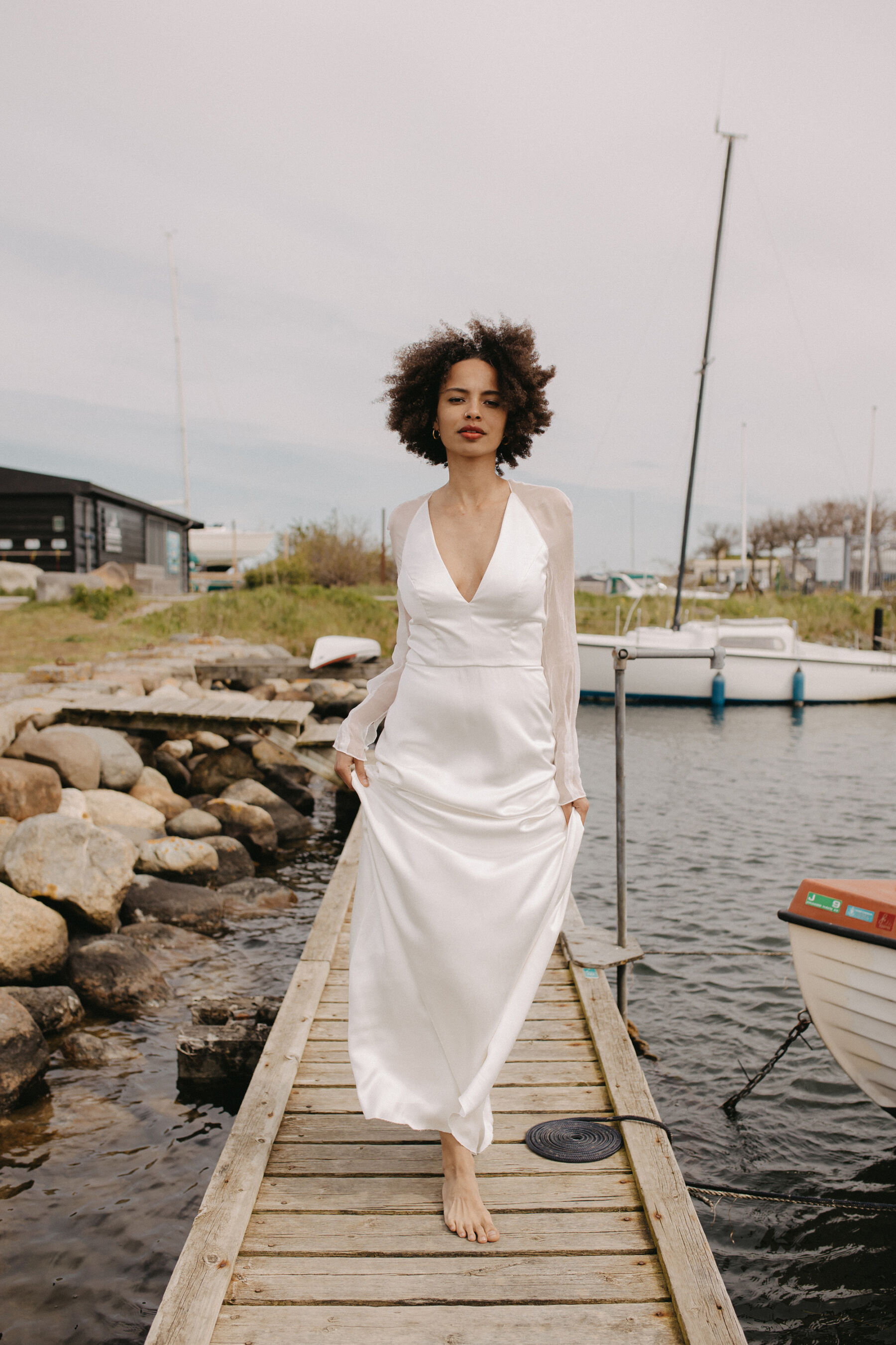 1 Andrea Hawkes Izzy Pura Collection Sustainable Minimalist Wedding Dresses