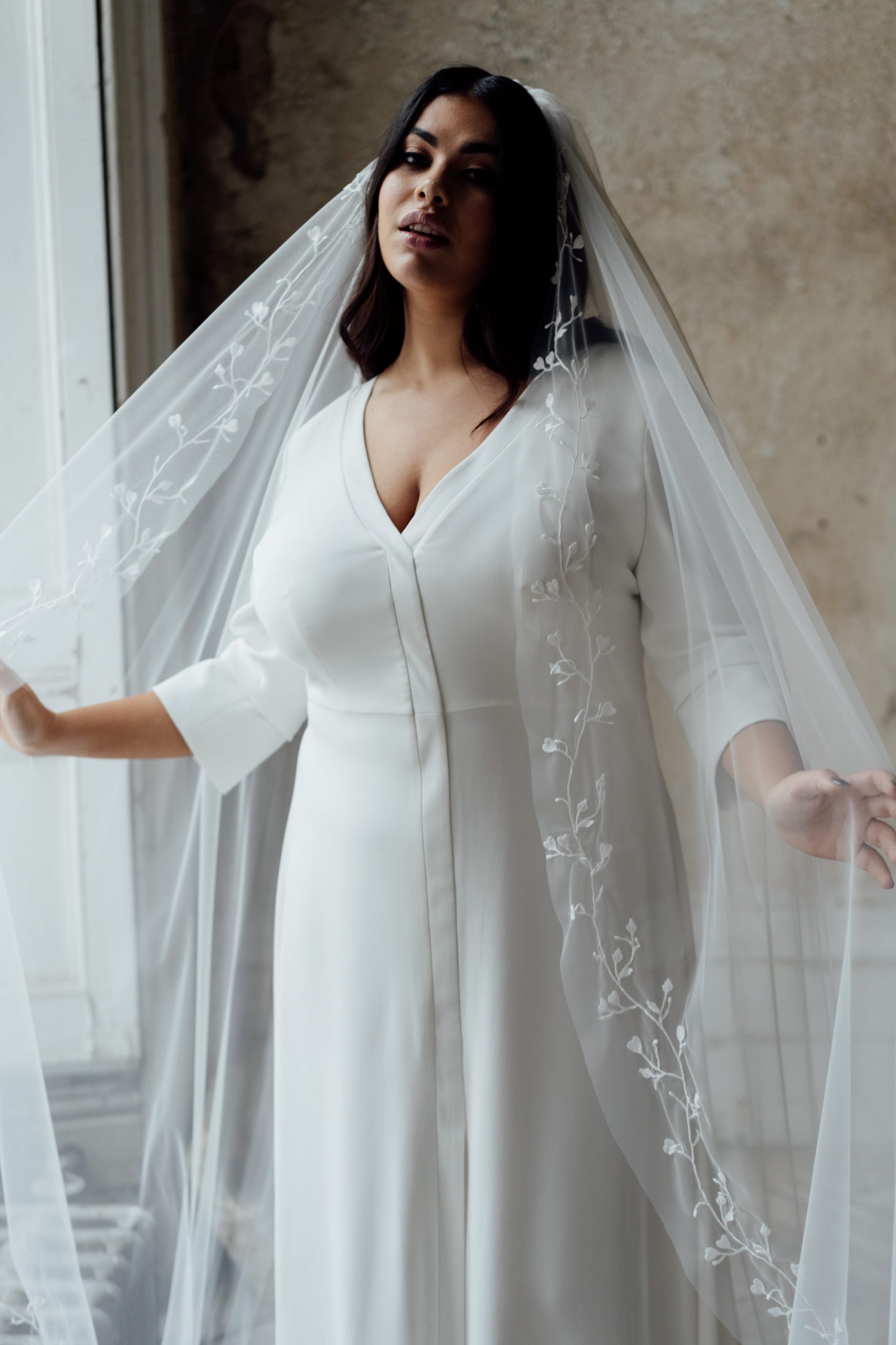 Andrea Hawkes Brie Single Tier Wedding Veil
