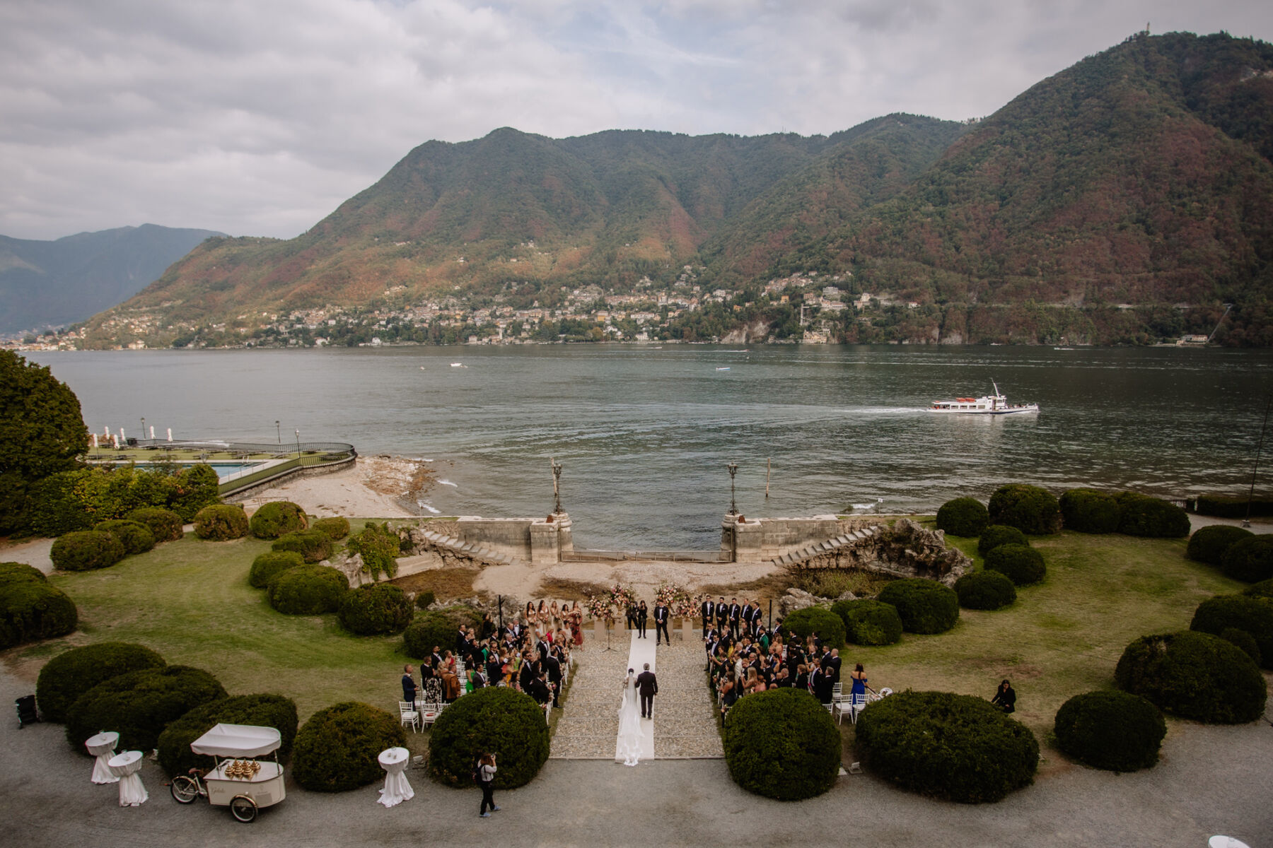 36 Glamorous and Lavish Lake Como Wedding
