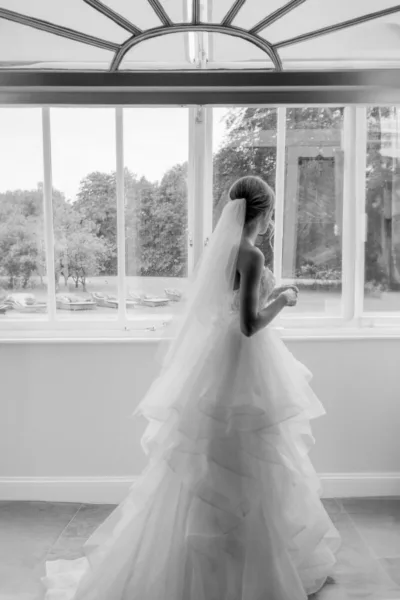 Black and White Bridal Photo by Jason Mark Harris