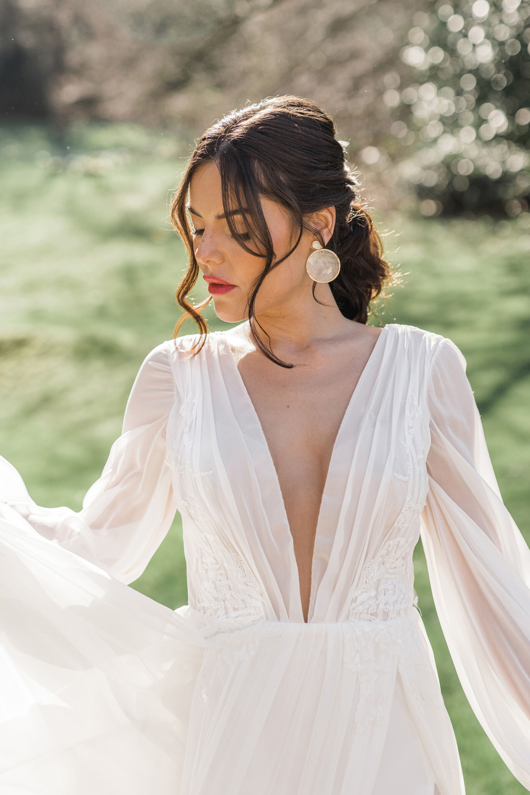 An Edgy-Luxe Wedding Editorial, Featuring Sophisticated Bridal Designs by Nortier and Anna Kara 31 Modern Rose KRP580