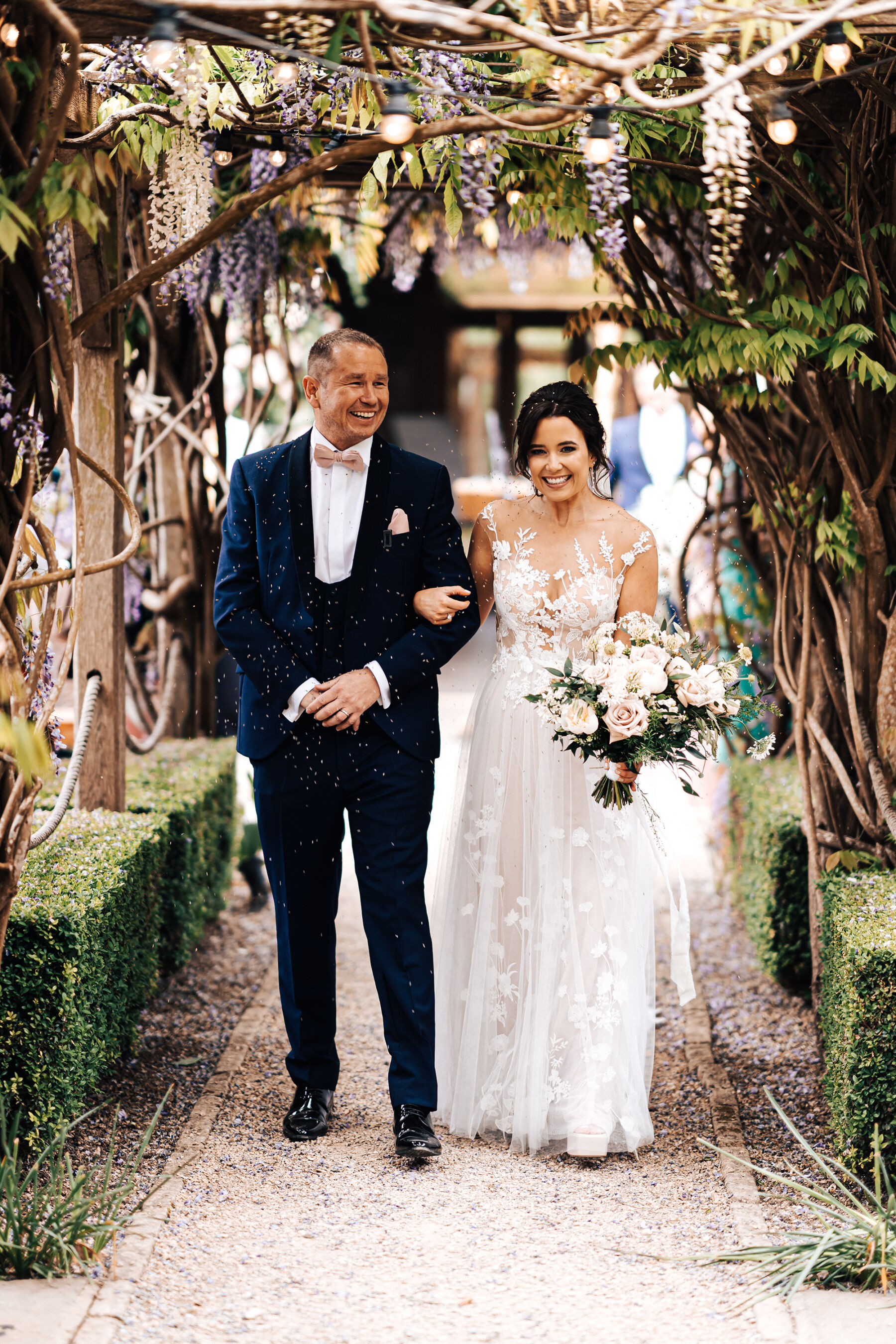 Tythe Cotswolds Wedding｜Anna Kara Bridal Gown