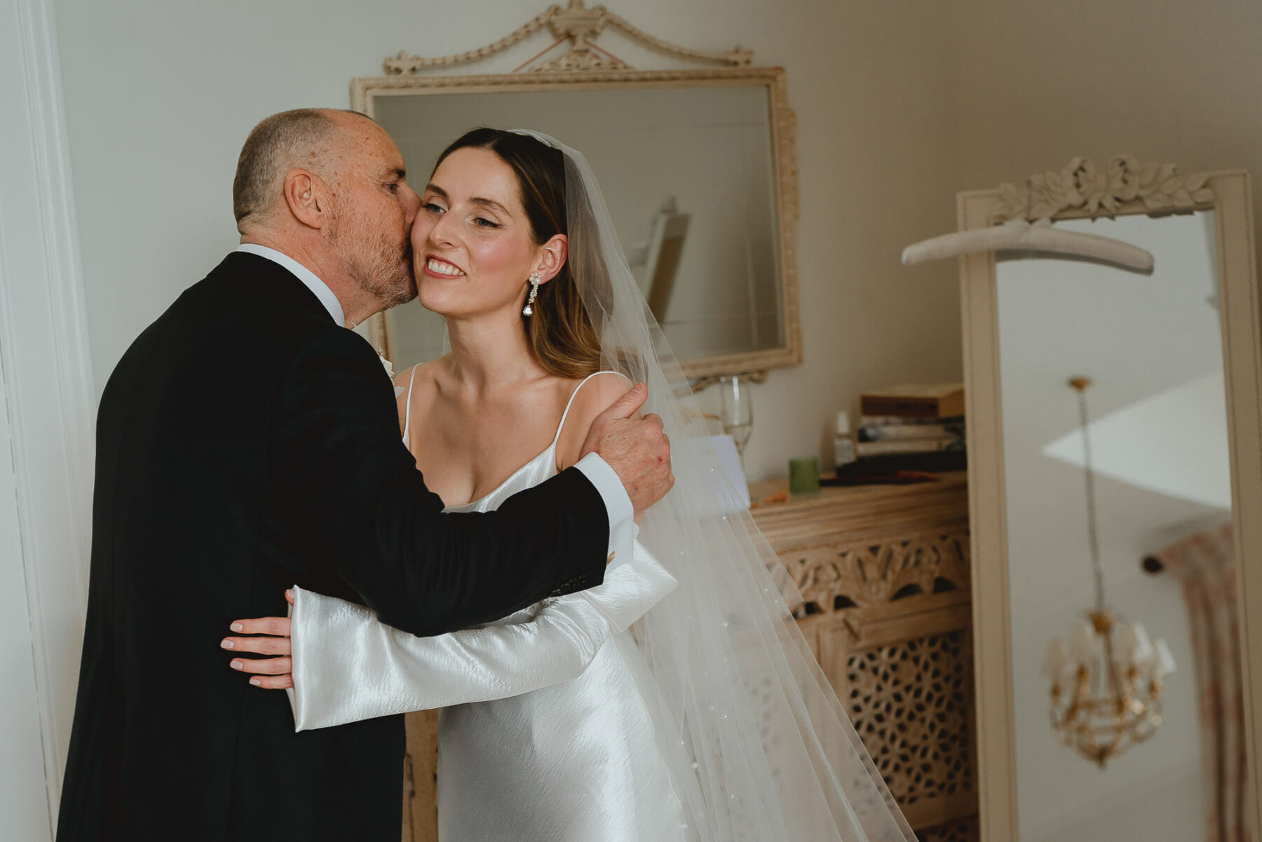 49 Newhite gown Butley Priory Wedding