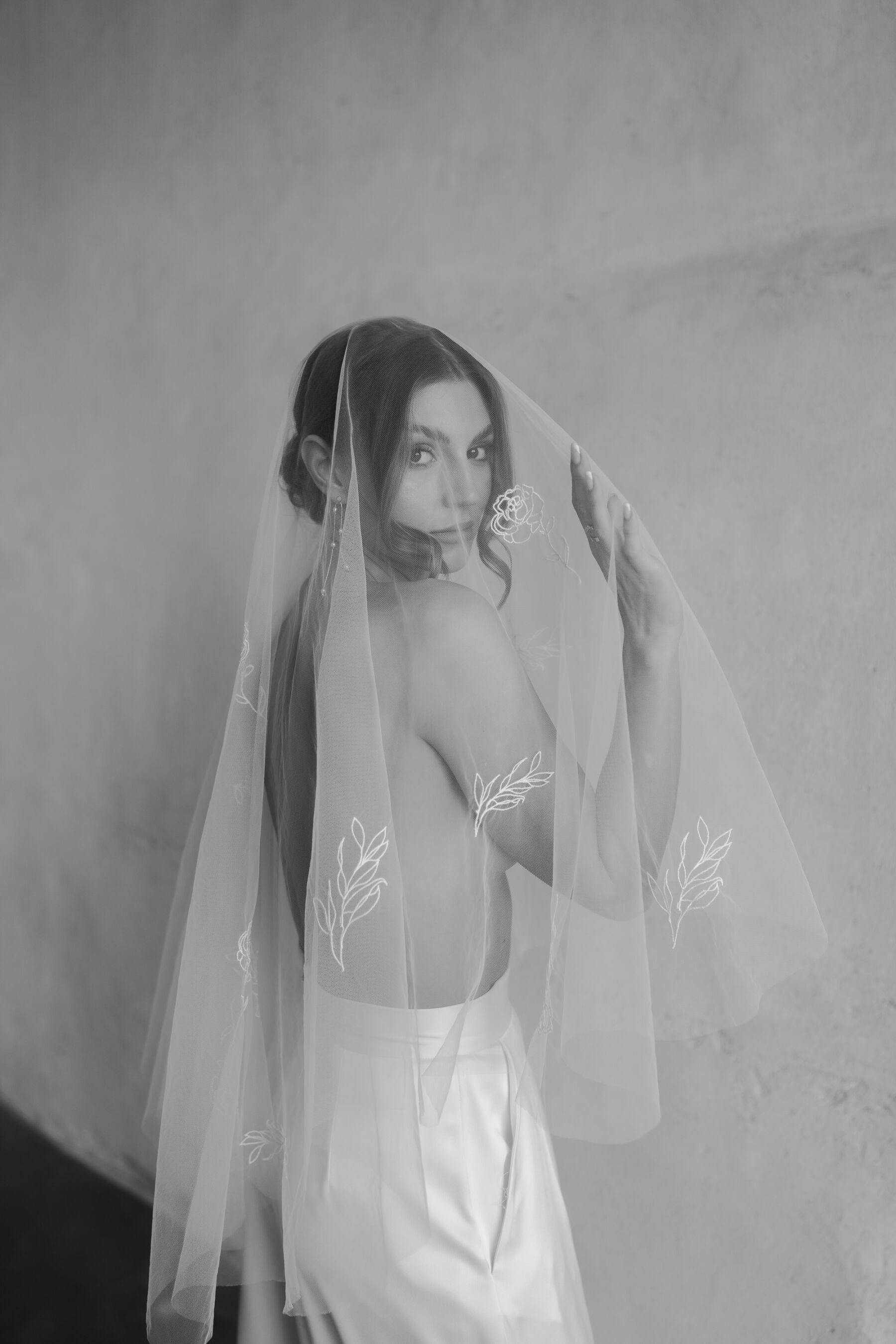 Embroidered wedding veils Rebecca Anne Designs 320
