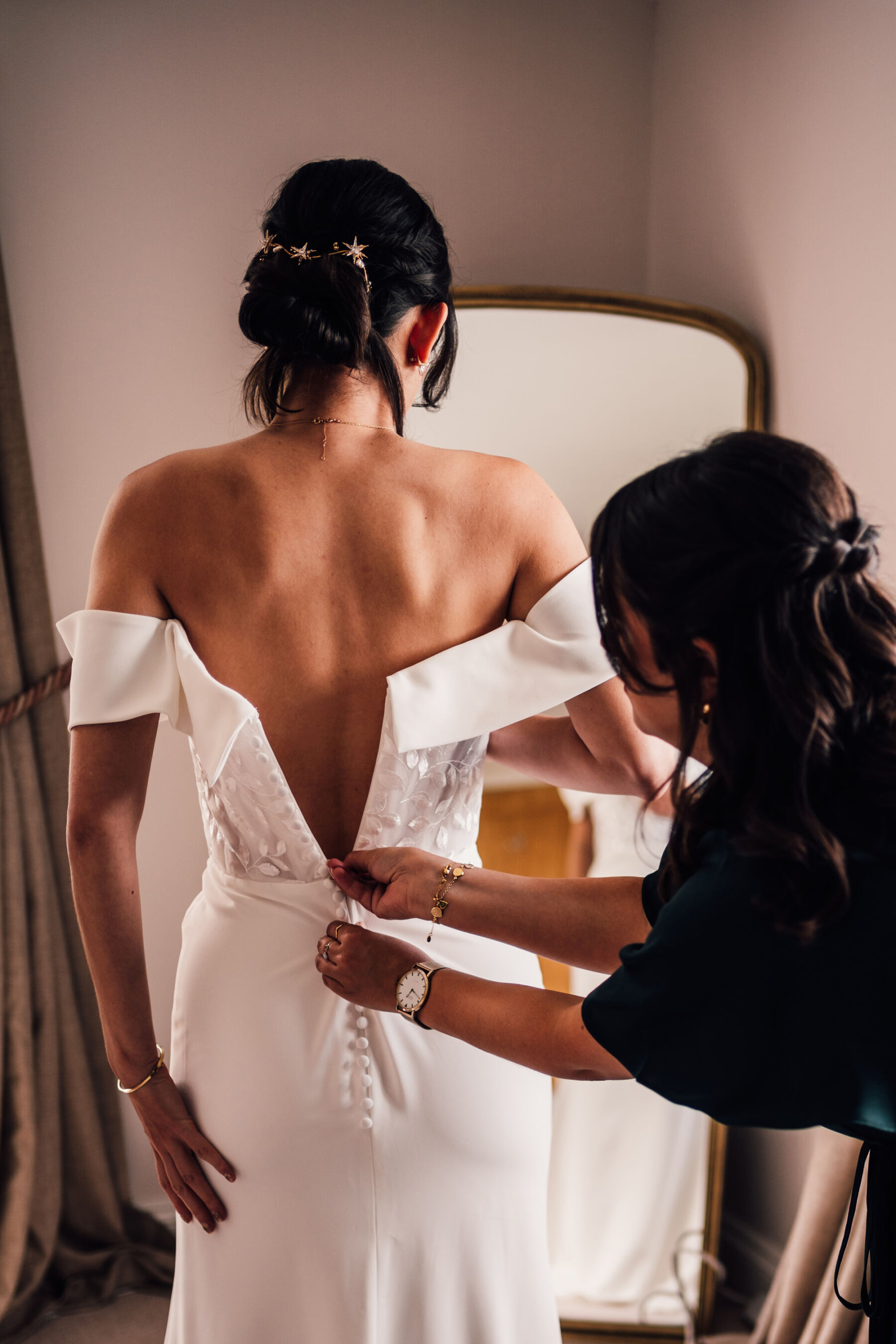 A Chinese Tea Ceremony for Charlie and Vanessa and Their Willow Grange Farm Wedding in Cambridgeshire 17 17 Willow Grange Farm Wedding