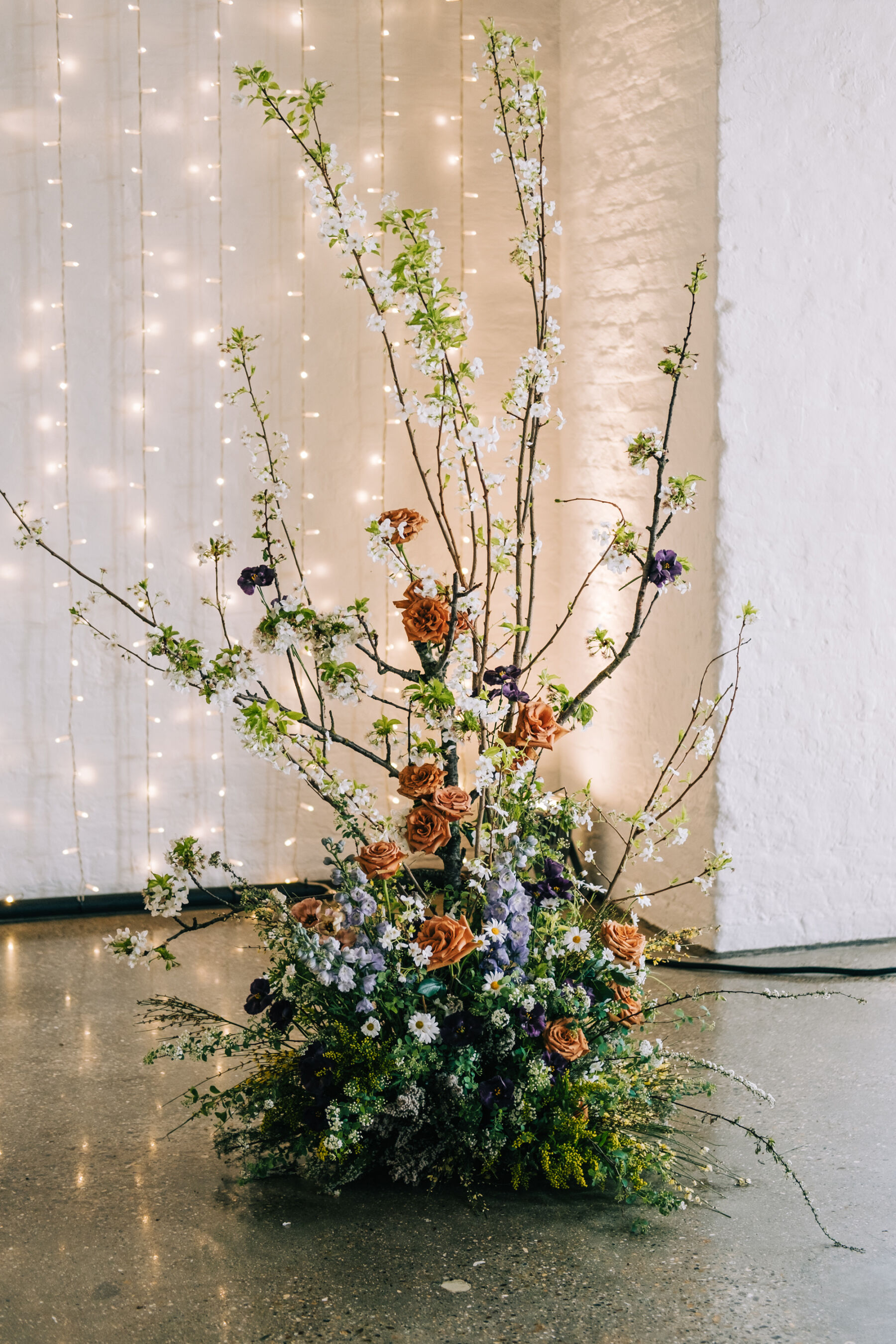 A Trinity Buoy Wharf Wedding With Subtle 70's Style for Jo, in a Sassi Holford Gown & Pearl Cape Veil by Jesus Peiro 21 33 Trinity Buoy Wharf Wedding