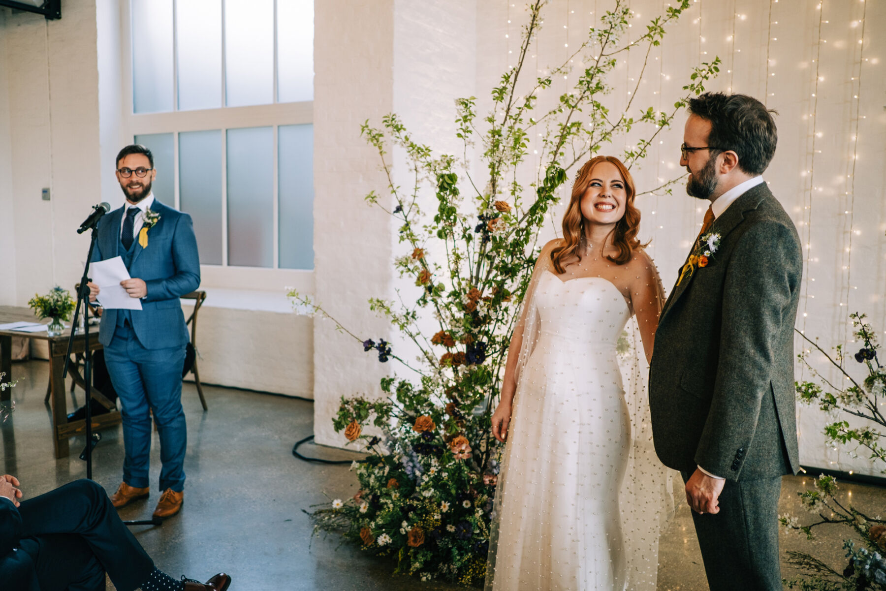 A Trinity Buoy Wharf Wedding With Subtle 70's Style for Jo, in a Sassi Holford Gown & Pearl Cape Veil by Jesus Peiro 27 JJ wedding 080423 50