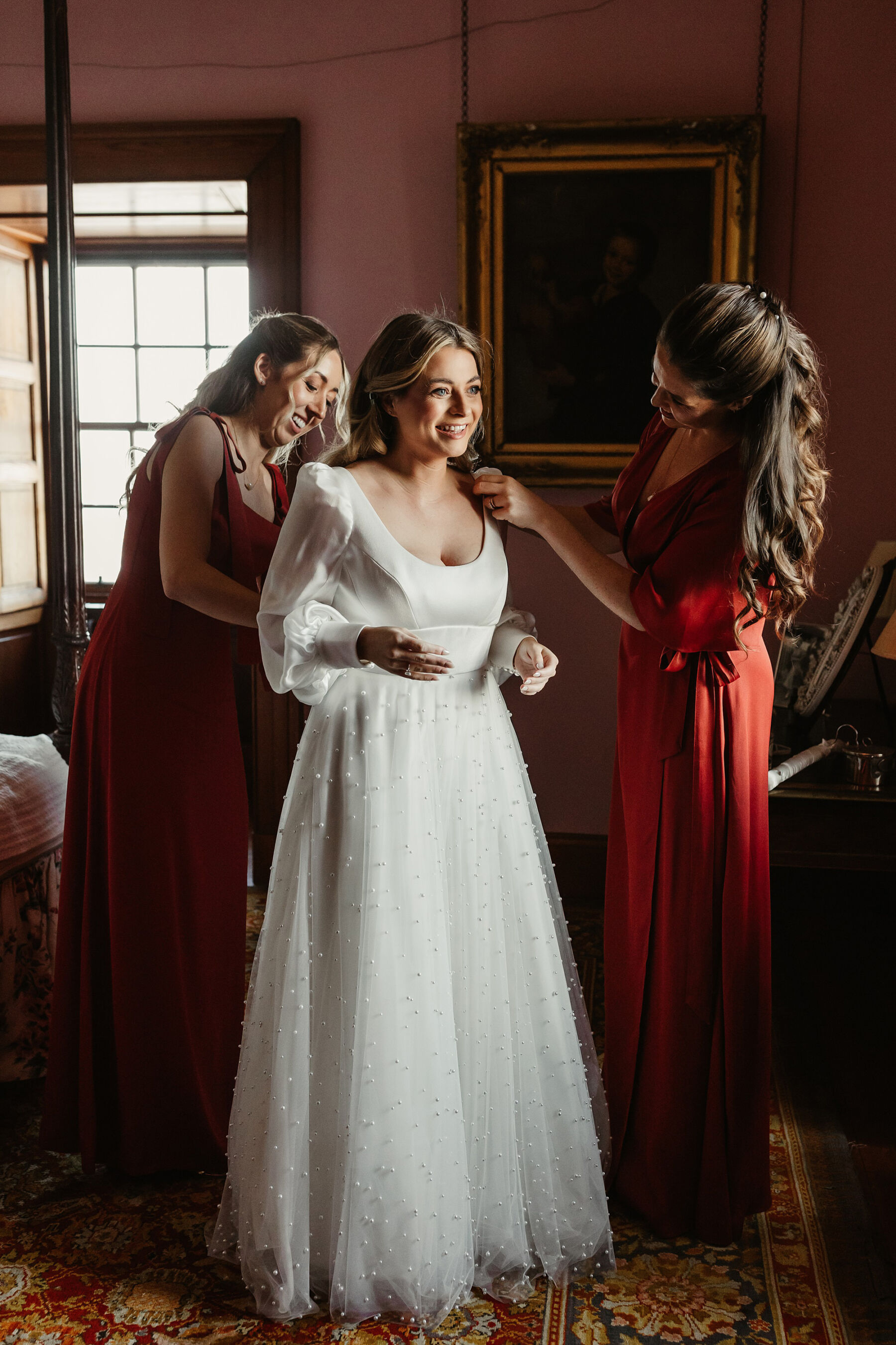 Emma Wore Sassi Holford for her Elegant Autumn Wedding at Barnbougle Castle in Scotland 17 43 Barnbougle Castle wedding Sassi Holford Bride