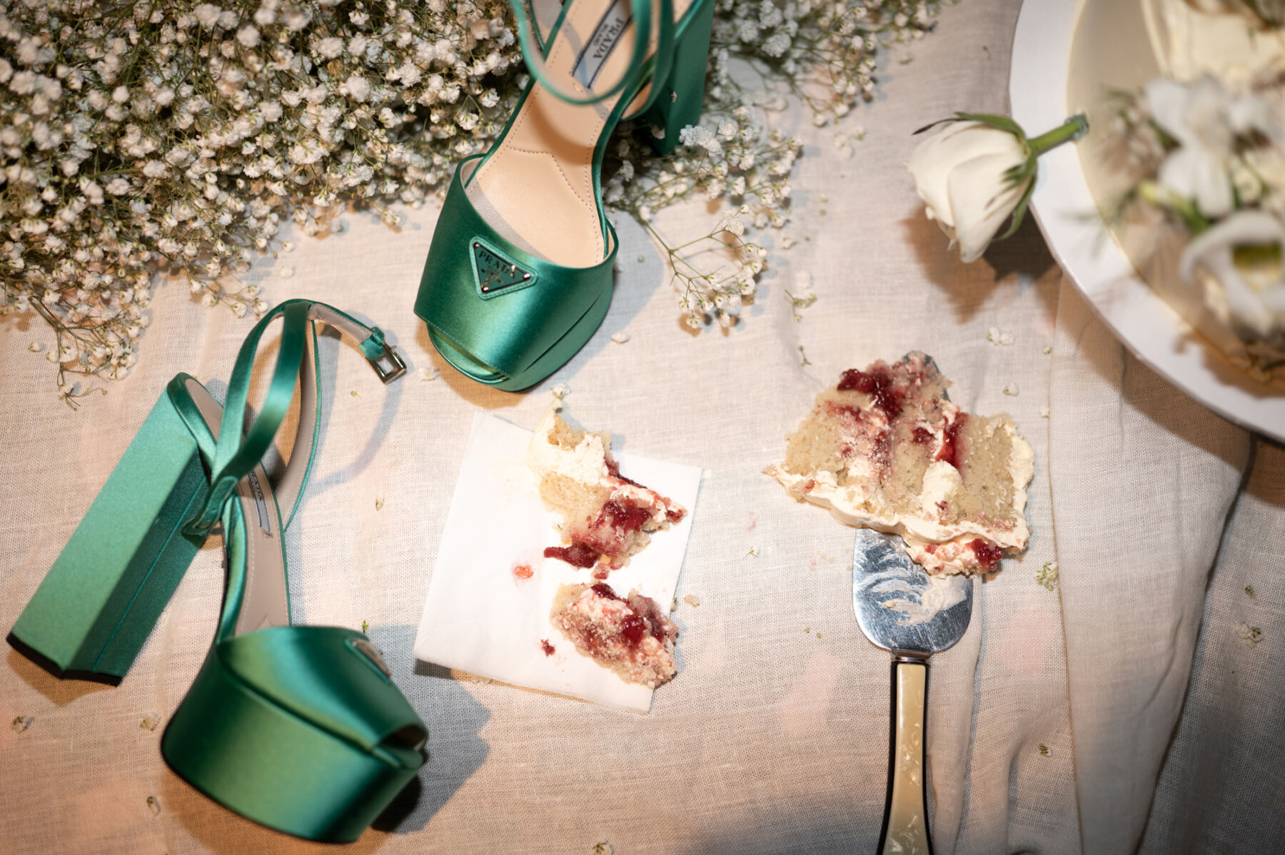Win Your Wedding Photography With Helaina Storey, Worth £4,500 - Plus a 10% Saving For Every Competition Entrant 26 Helaina Storey Photography - soulful storytelling wedding photography for modern couples
