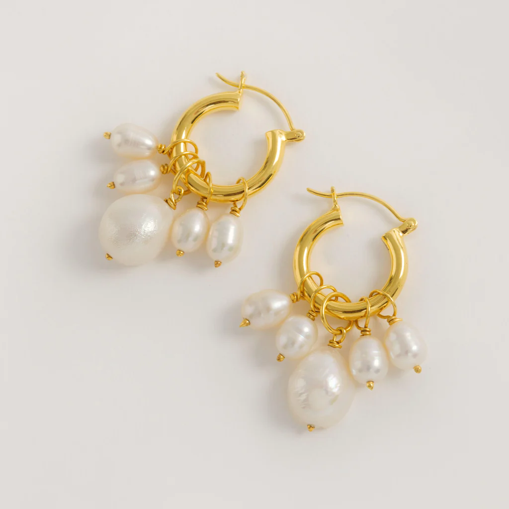 Gold mIni hoop earrings with detachable pearls