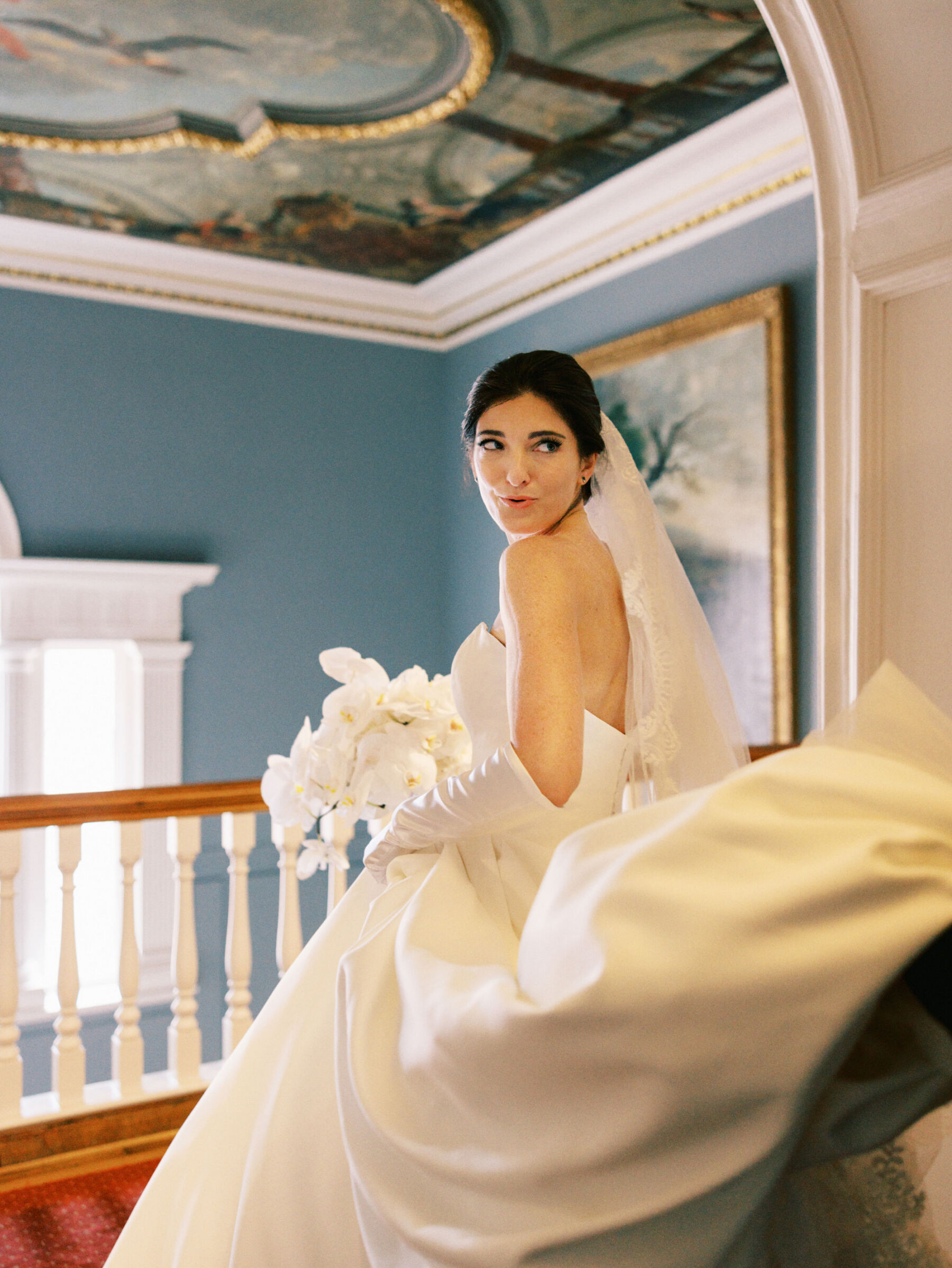 A Glamorous and Elegant Black Tie Wedding at Luttrellstown Castle in Dublin, Ireland 10 Kernwell Photography Breada and Christian LMD 024