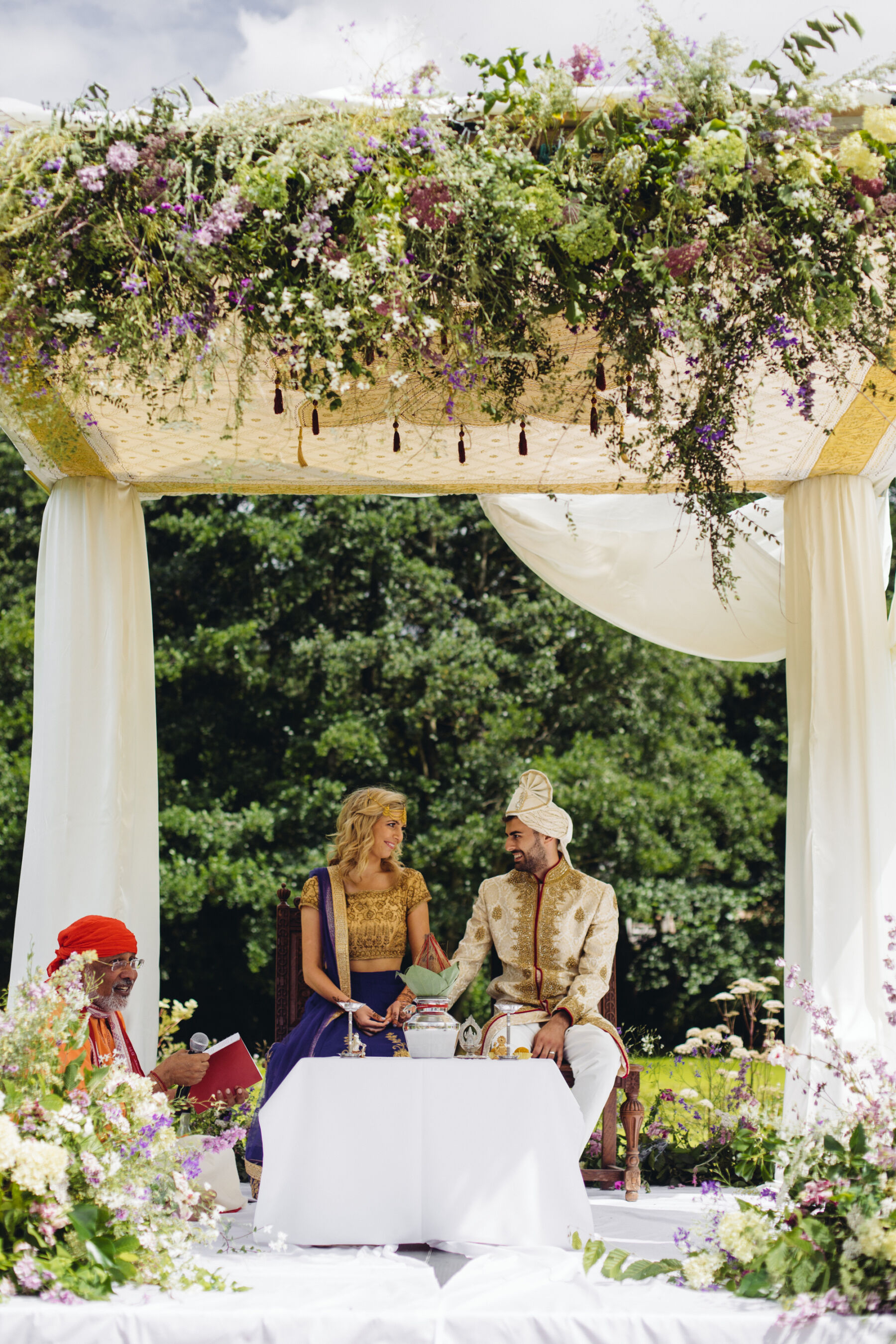 Asian wedding at Dewsall Court, country house wedding venue in Herefordshire