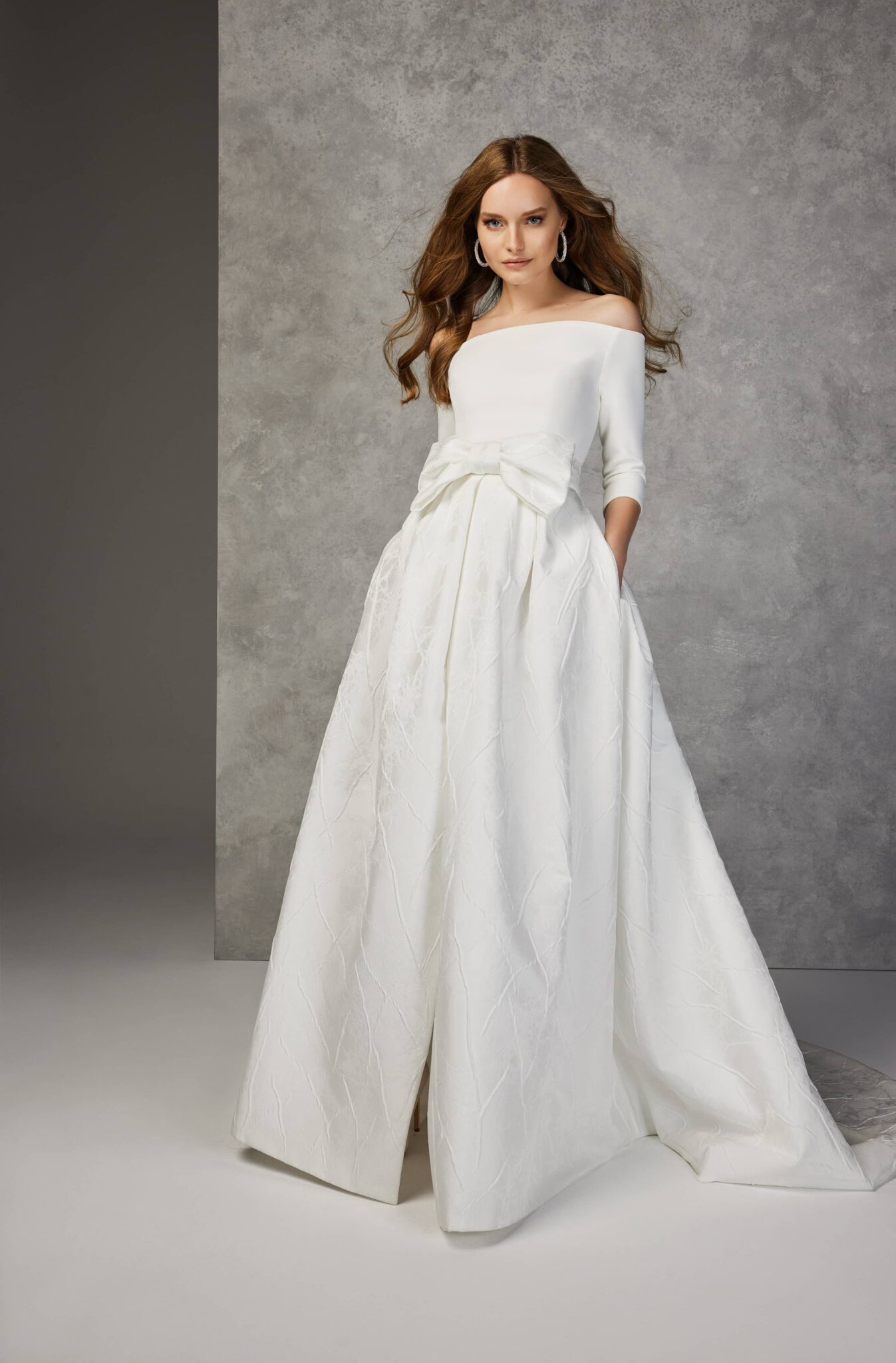 2319 Jesus Peiro wedding dress