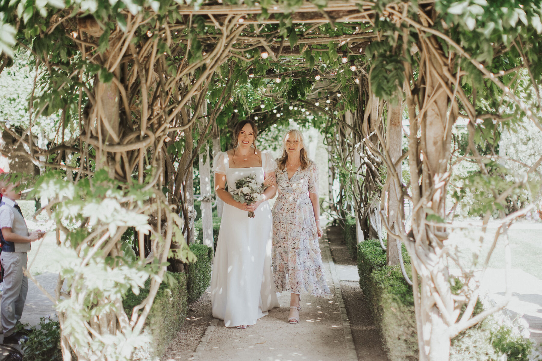 Tythe Barn Oxfordshire wedding 23