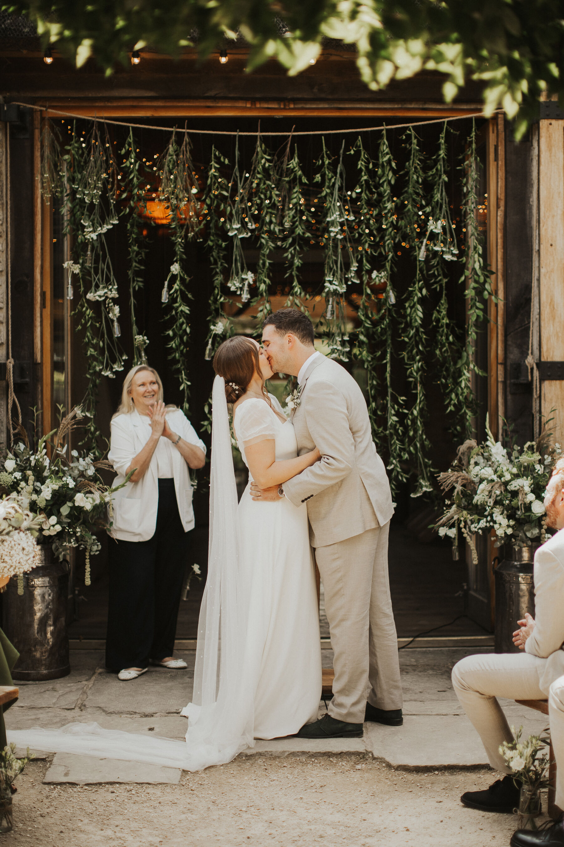 Tythe Barn Oxfordshire wedding 45