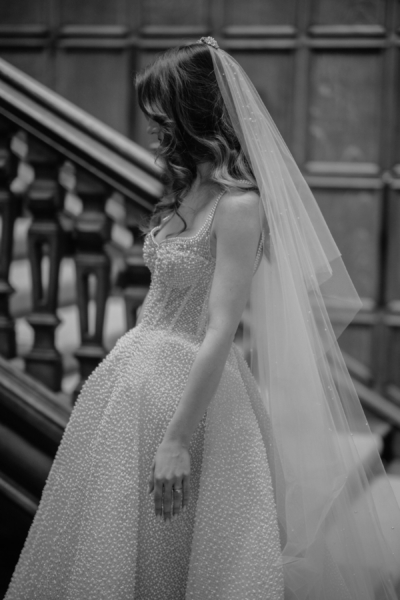 Berta Bridal and Pronovias Glamour: A Modern Wedding Editorial at Dundas Castle, Edinburgh
