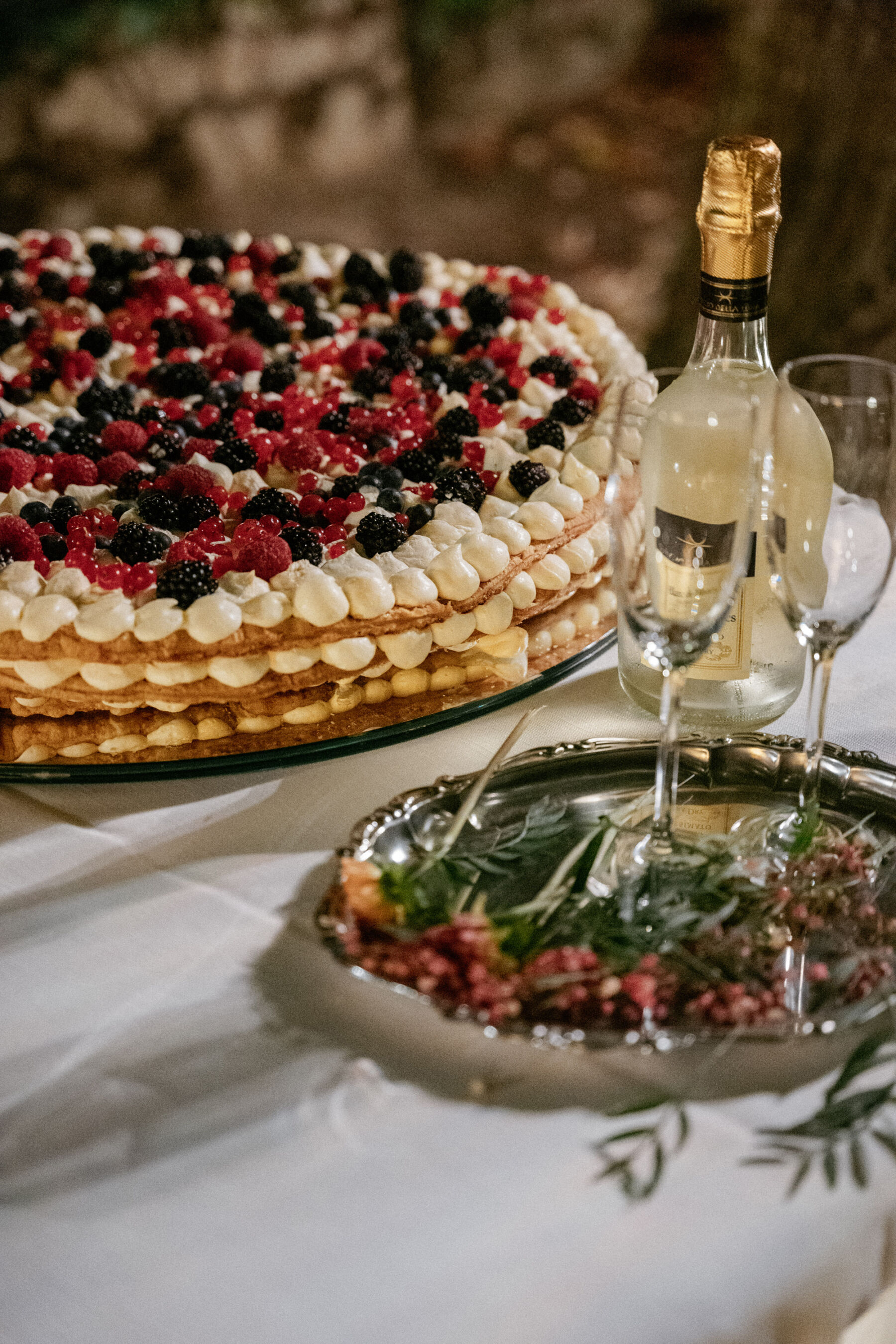 Mikaela in Alena Leena For Her Elegant Italian Wedding at Villa Fattoria di Vibio 45 Traditional Italian millefoglie wedding cake. Photography by Stefano Santucci.