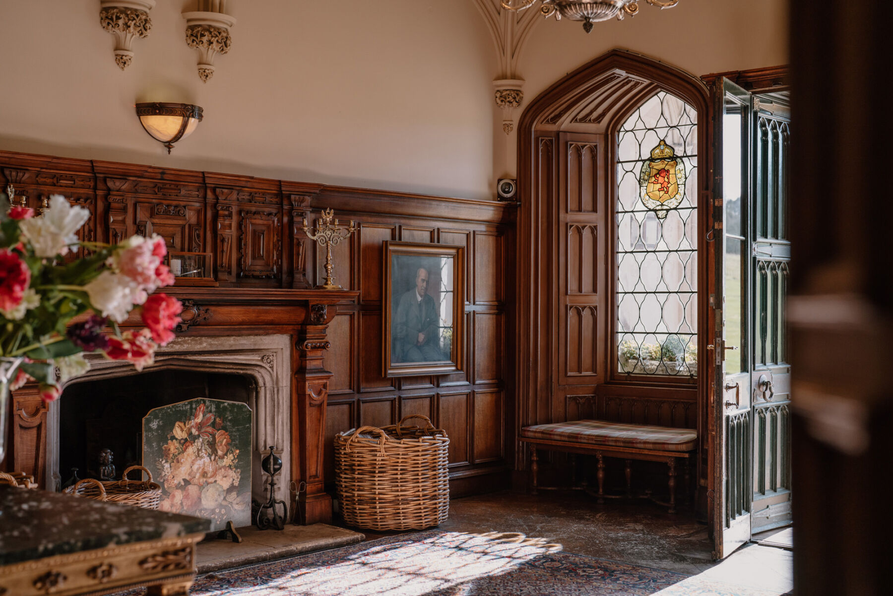 Inside Dundas Castle in Edinburgh. Photography by Willow & Wilde.