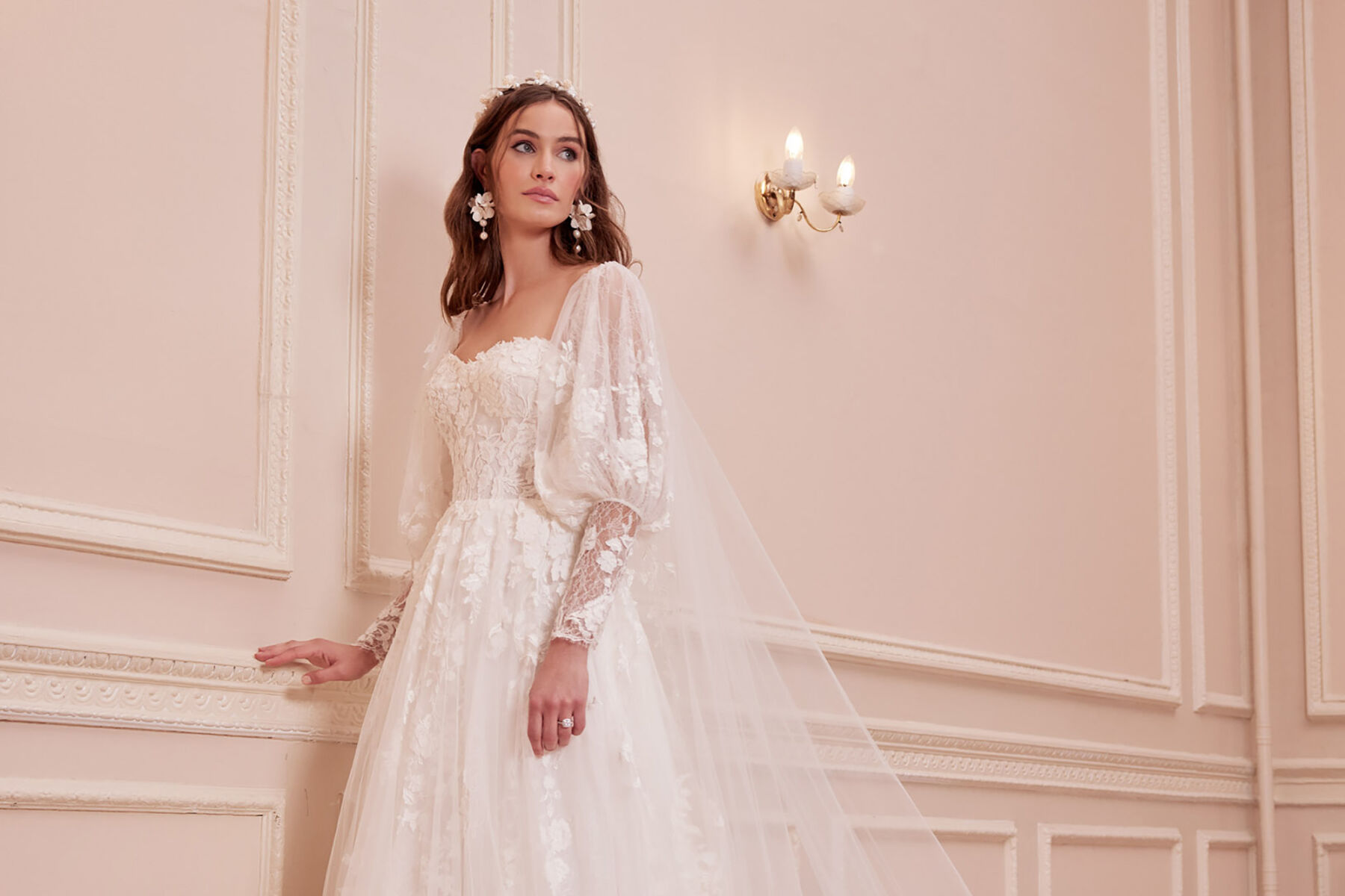 Win a £3k Josephine Scott Wedding Dress of Your Choice with a Limited Edition Bottle of Champagne + Runner Up Prize