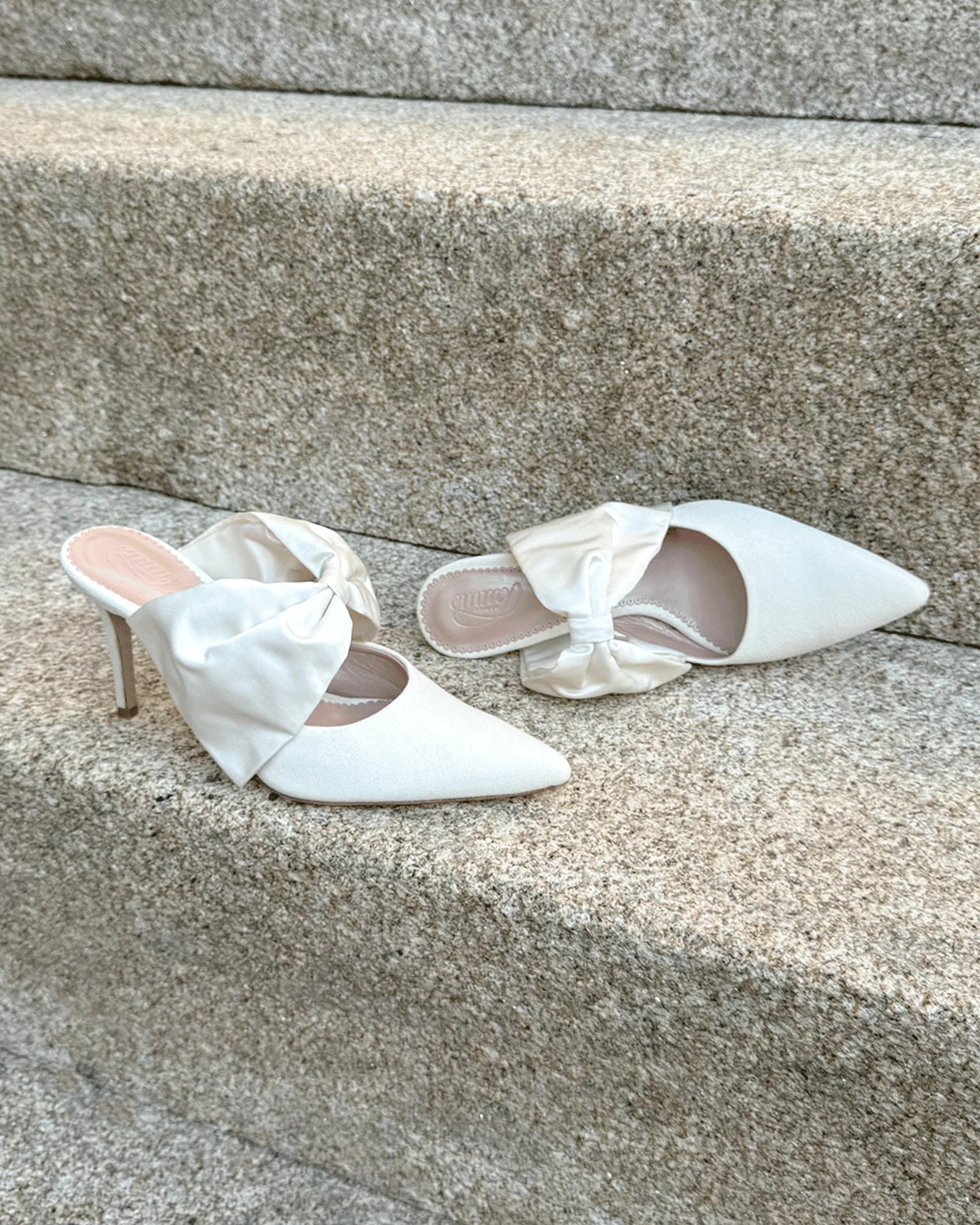 Georgia Mid Heel Mule With Bow