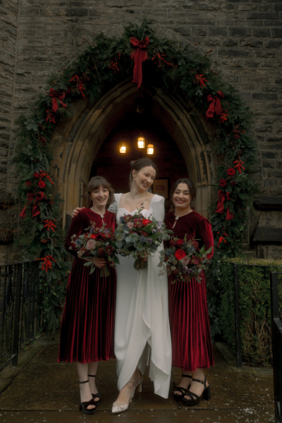 A Movie & Literary Inspired Romantic Christmas Wedding