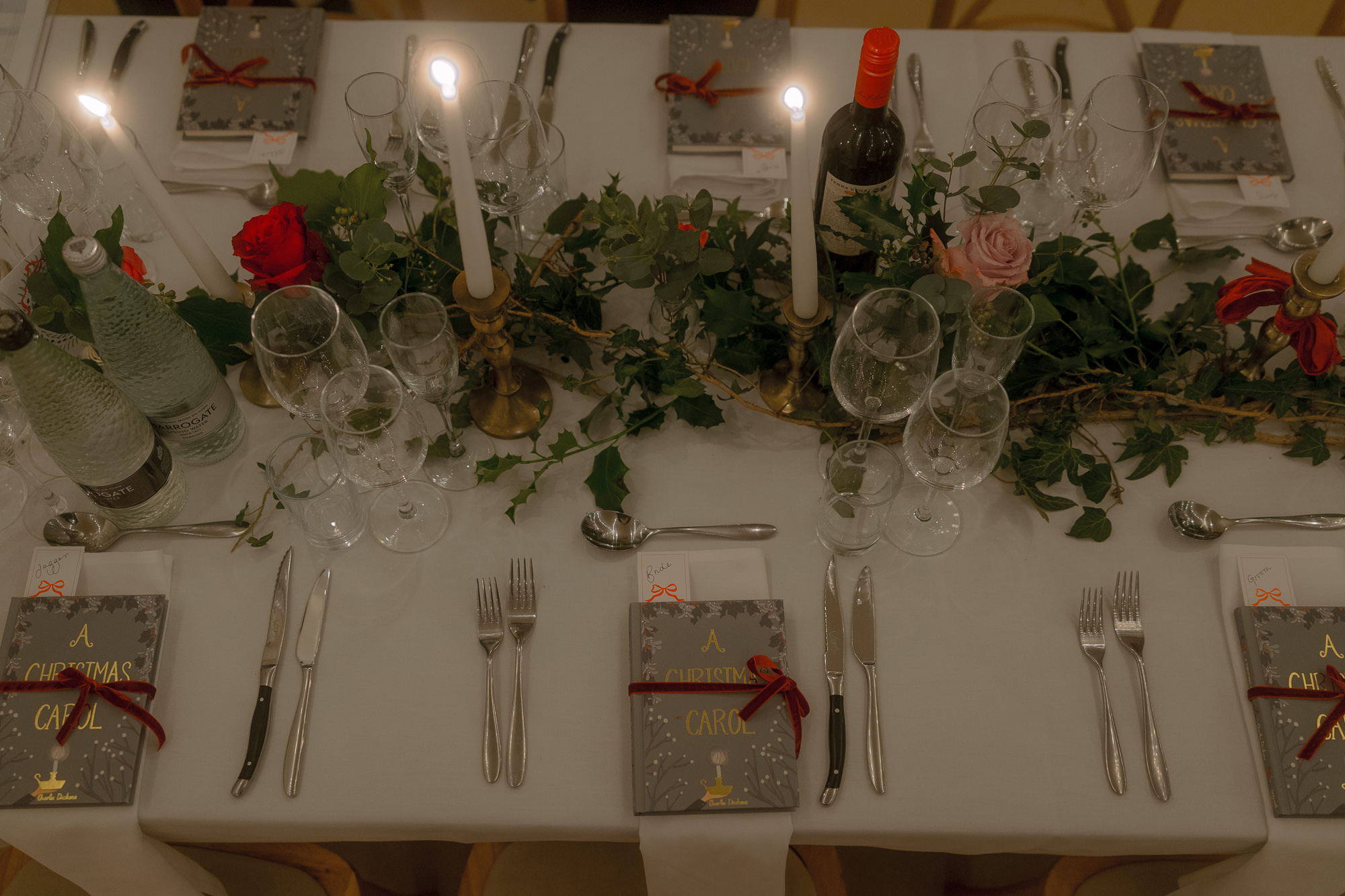 A Movie & Literary Inspired Romantic Christmas Wedding 60 Christmas wedding favour idea - copy of the book 'A Christmas Carol' book for guests.