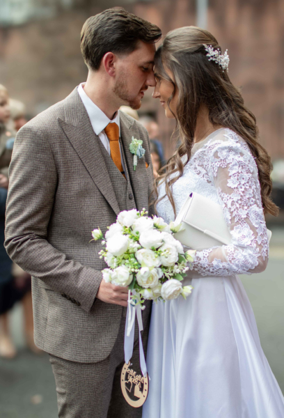 LM Photographing is a St Neot's based wedding photographer covering the Cambridgeshire region of East England.