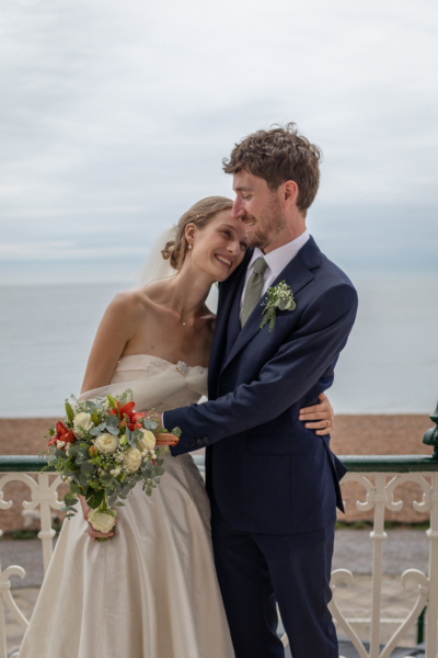LM Photographing is a St Neots based wedding photographer covering the Cambridgeshire region of East England.