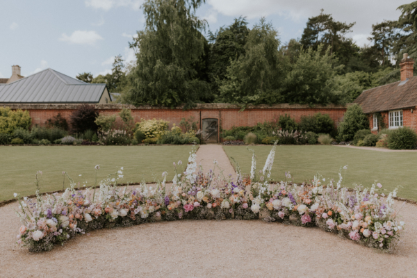 Romantic Summer Wedding at Kin House, Wiltshire
