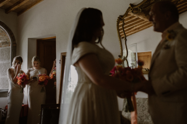 LOOKIMAGINARY Destination wedding photographer Portugal Italy Europe