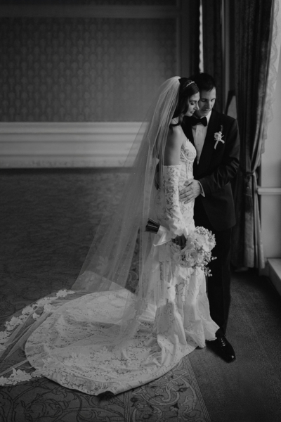 LOOKIMAGINARY Destination wedding photographer Portugal Italy Europe