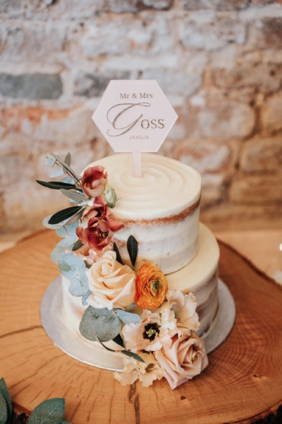 Fable Flowers Buckinghamshire wedding florist