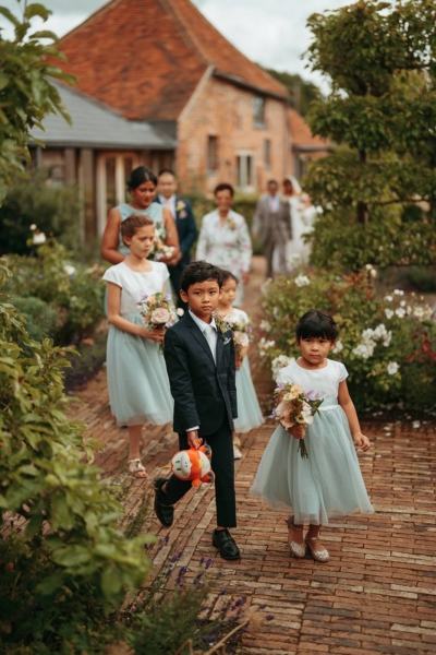 Fable Flowers Buckinghamshire wedding florist