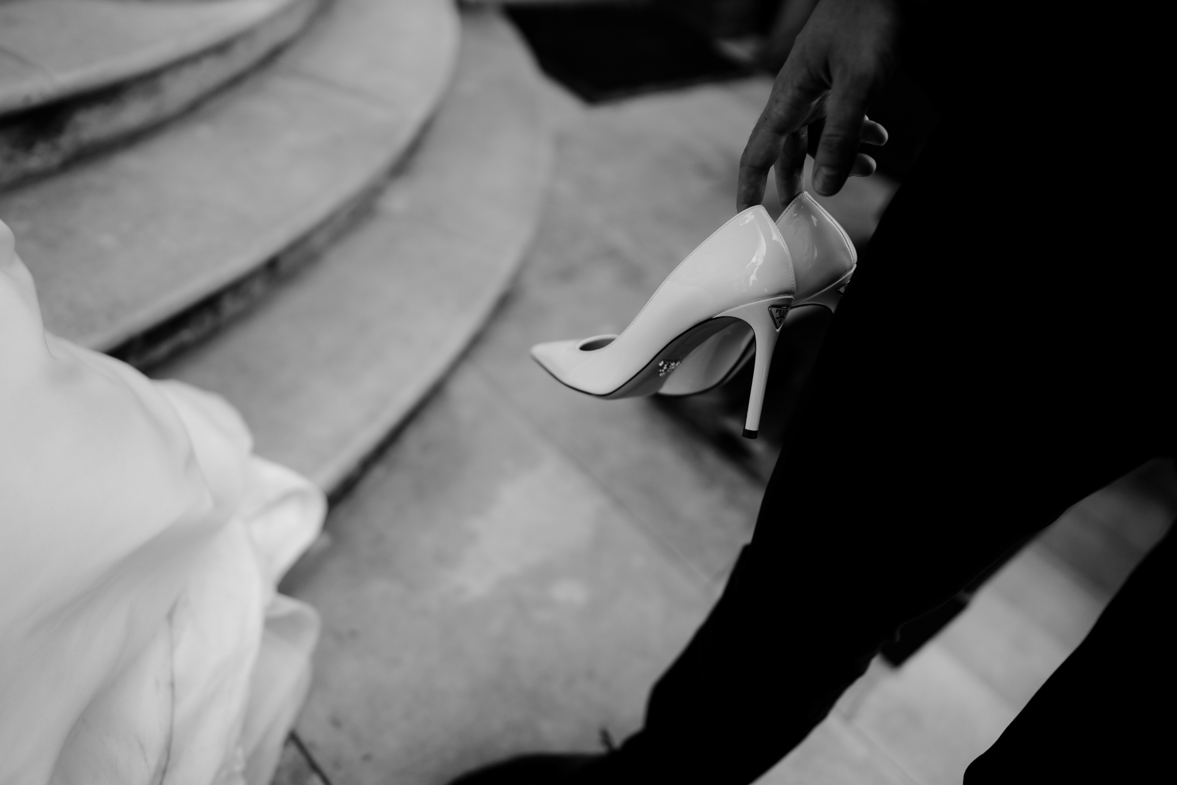 A Classic & Romantic Brunswick House Wedding With a Movie-Inspired Aesthetic 92 Brunton House Wedding London Joasis Photography 162