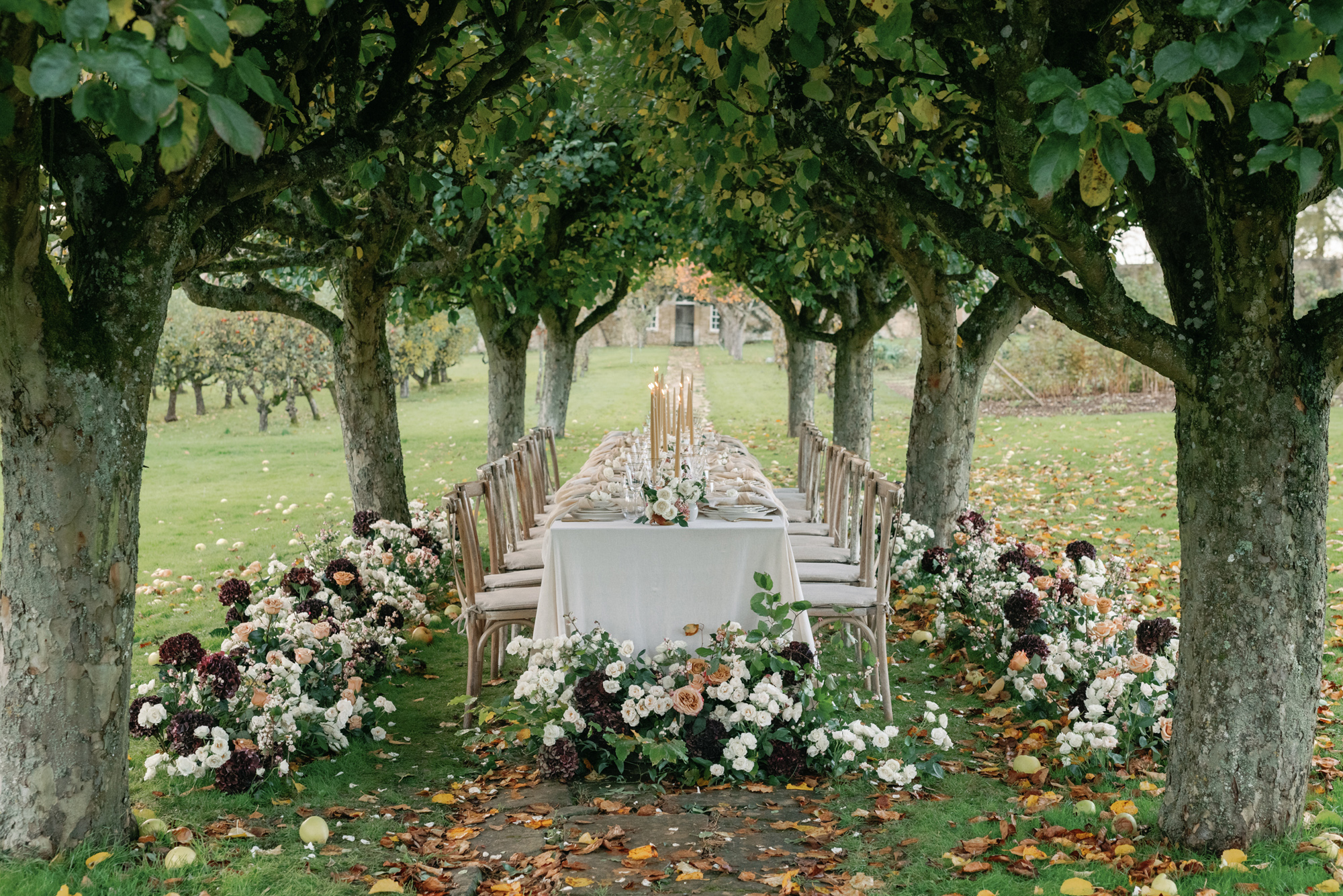 A Wild & Elegant Wedding Editorial at Cornwell Manor 33 Cornwell Manor Wedding Editorial Romantic Rambling 132
