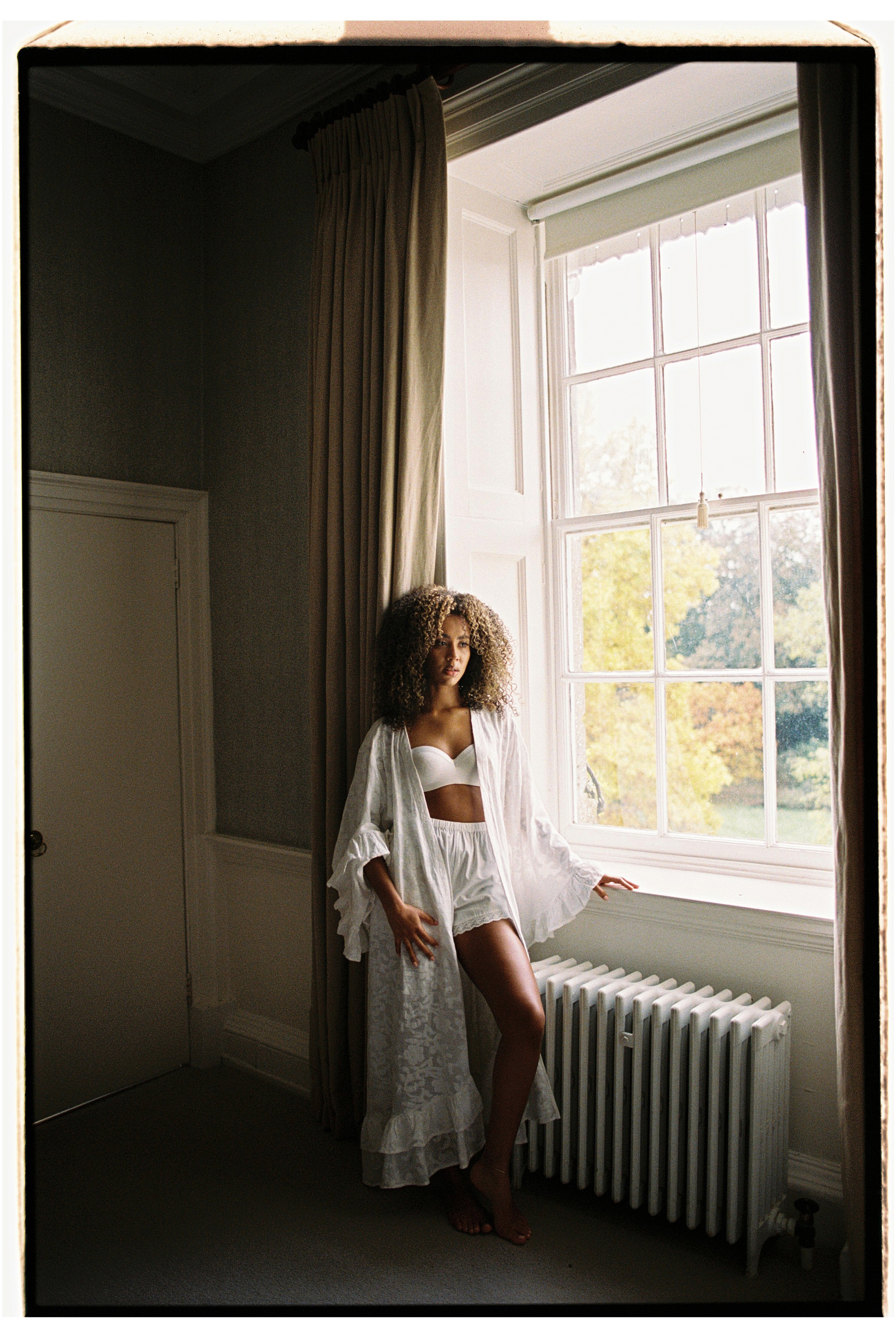 Rambling Romance: A Wild & Elegant Wedding Editorial at Cornwell Manor 23 Elegant Meeka night robe.