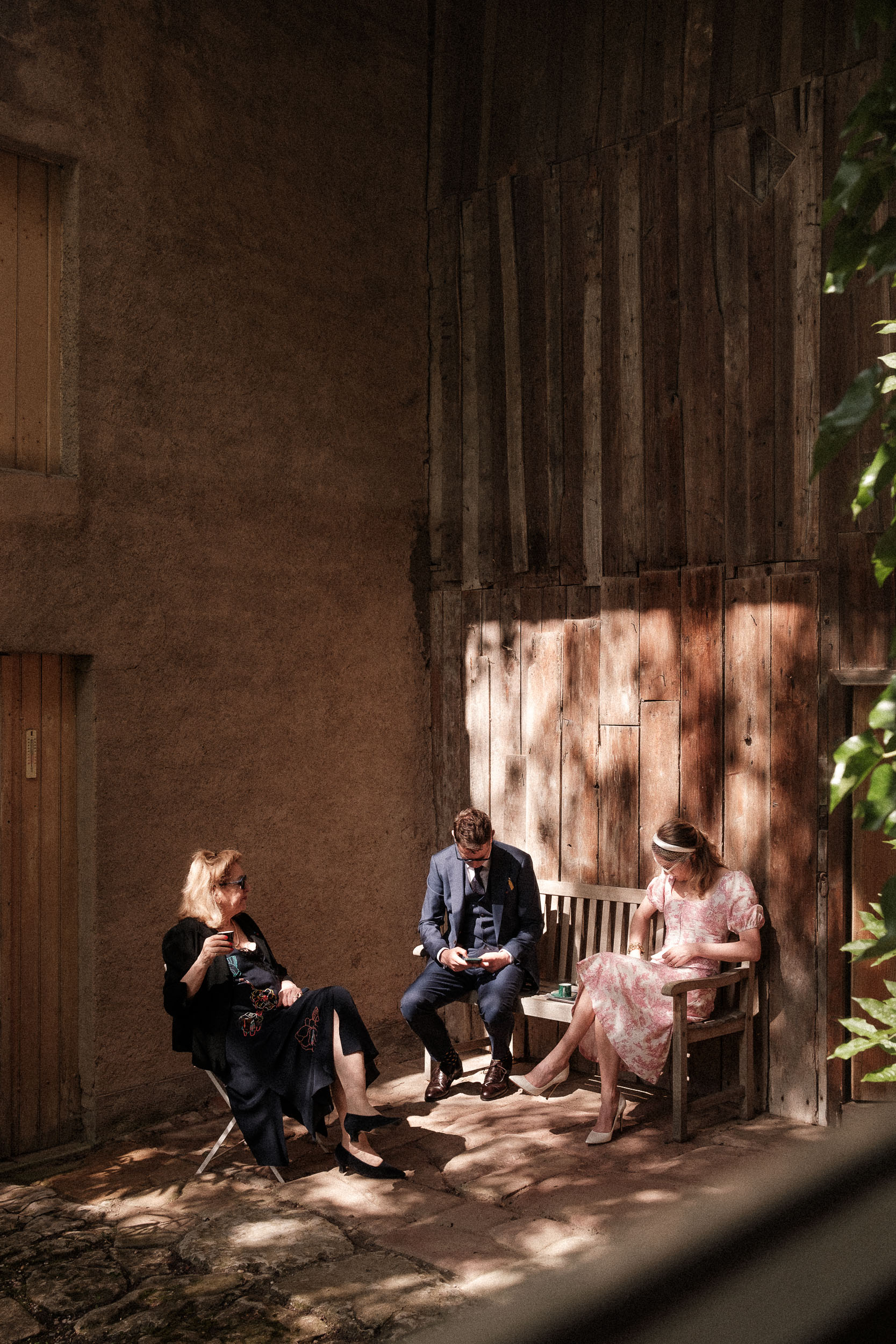 Intimate French village wedding 34