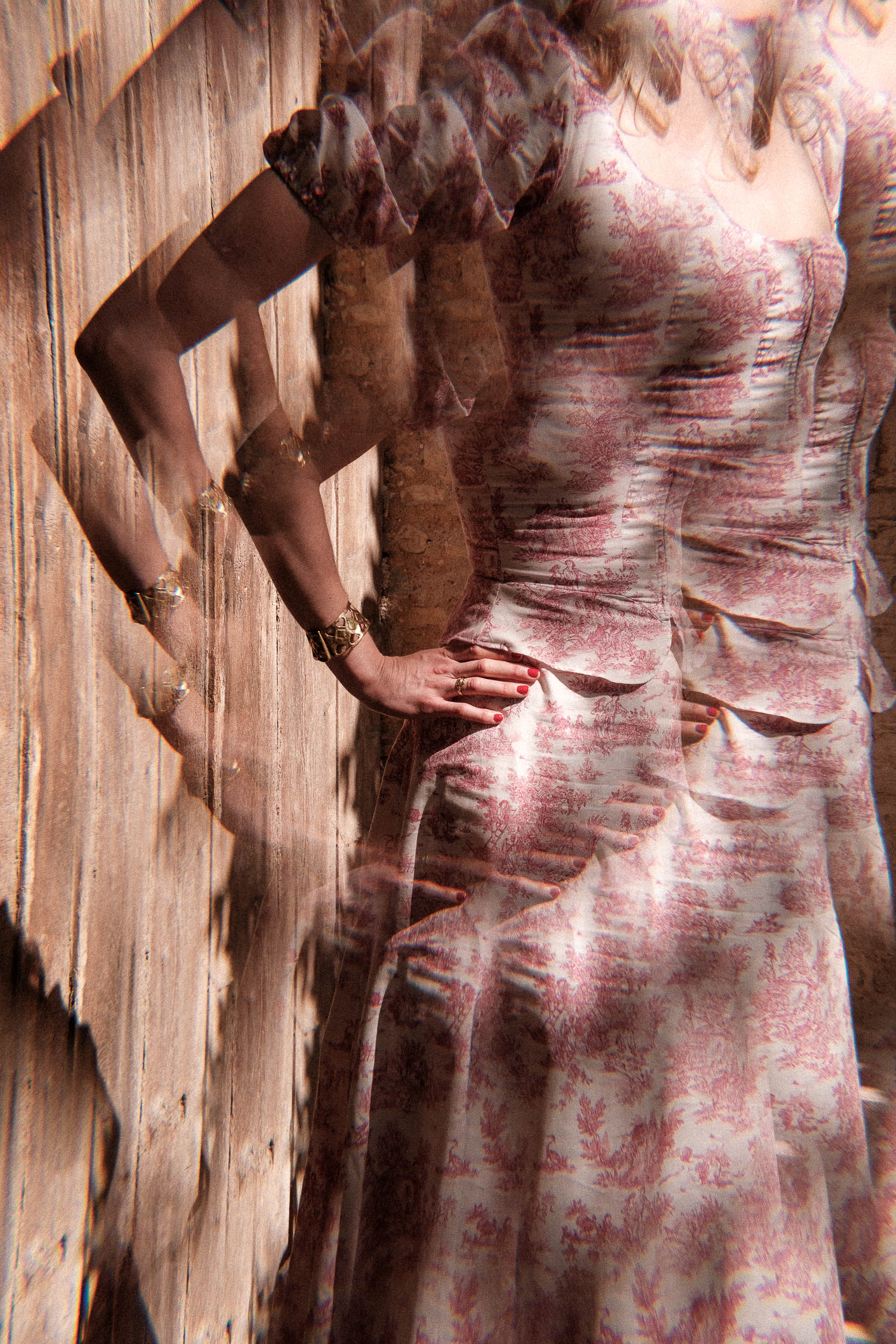 This layered portrait captures the beautiful details of a non-traditional bridal look - a pink toile de Jouy two-piece by Annina Dirndl. Perfect for an elegant countryside celebration with vintage flair.