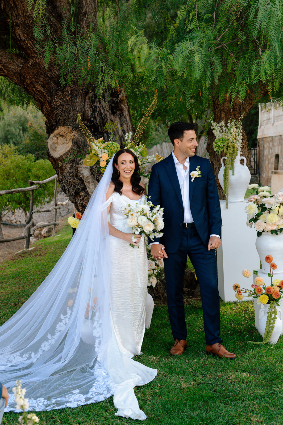 A Modern, Rustic & Colourful Finca Wedding in Mallorca, by Kiveli Weddings 66 Modern Mallorca Wedding 88
