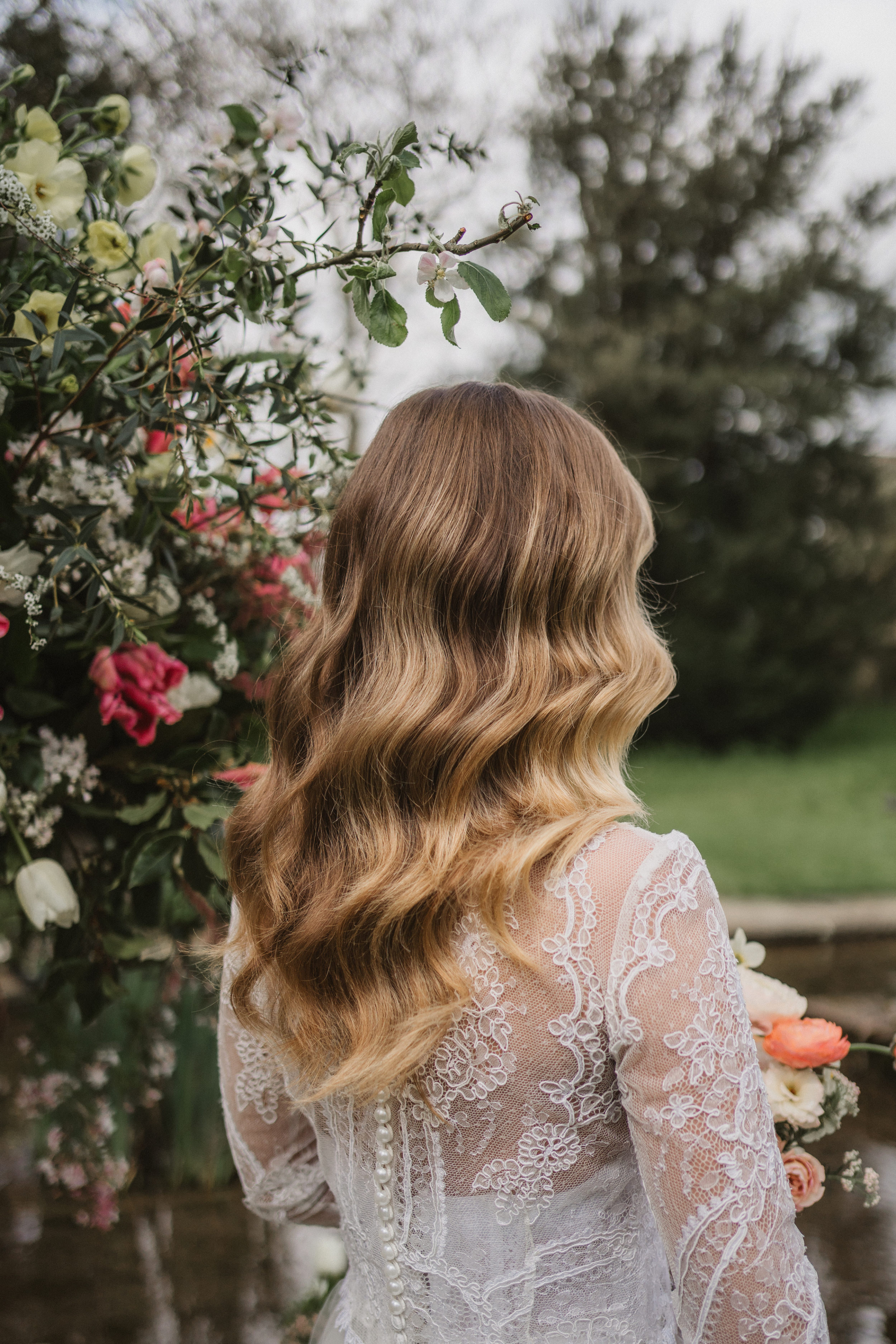 Spring Wedding Inspiration Cornwell Manor 45