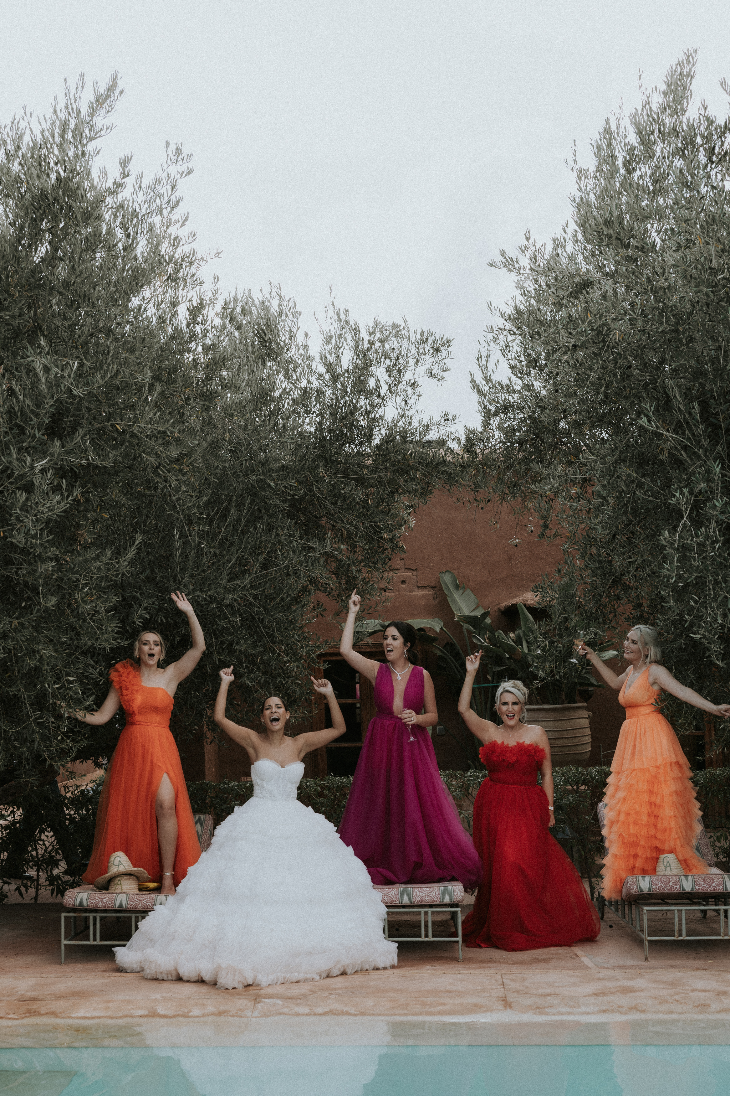 A Colour-Filled Wedding at Casa Abracadabra in Marrakech with Modern Party Vibes 70 Wedding at Casa Abracadabra Marakech Bernadeta Kupiec Photography 33