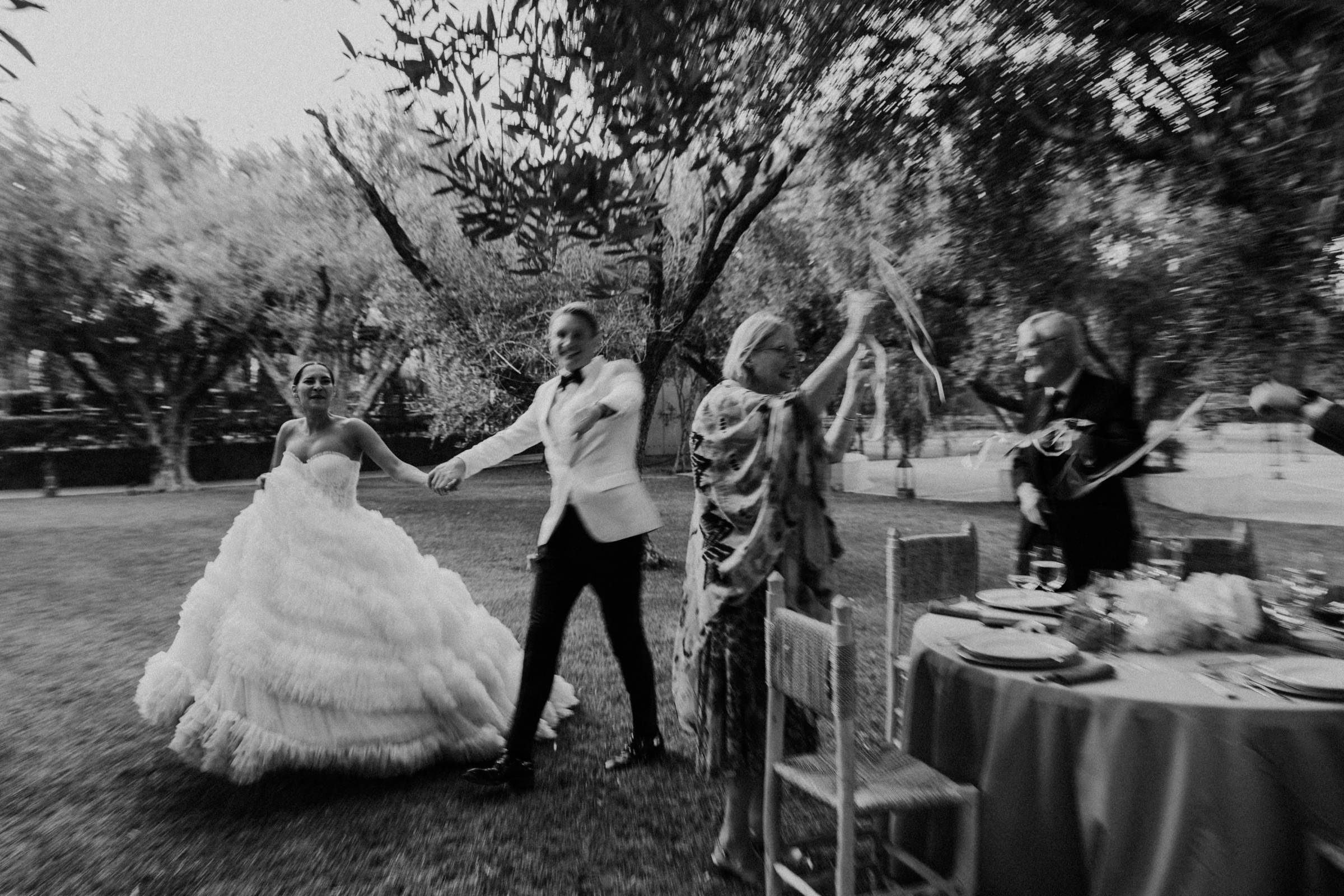A Colour-Filled Wedding at Casa Abracadabra in Marrakech with Modern Party Vibes 86 Wedding at Casa Abracadabra Marakech Bernadeta Kupiec Photography 48