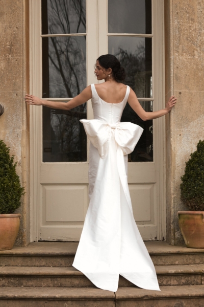 Coco Conran - handmade wedding dresses in natural materials. London, UK.